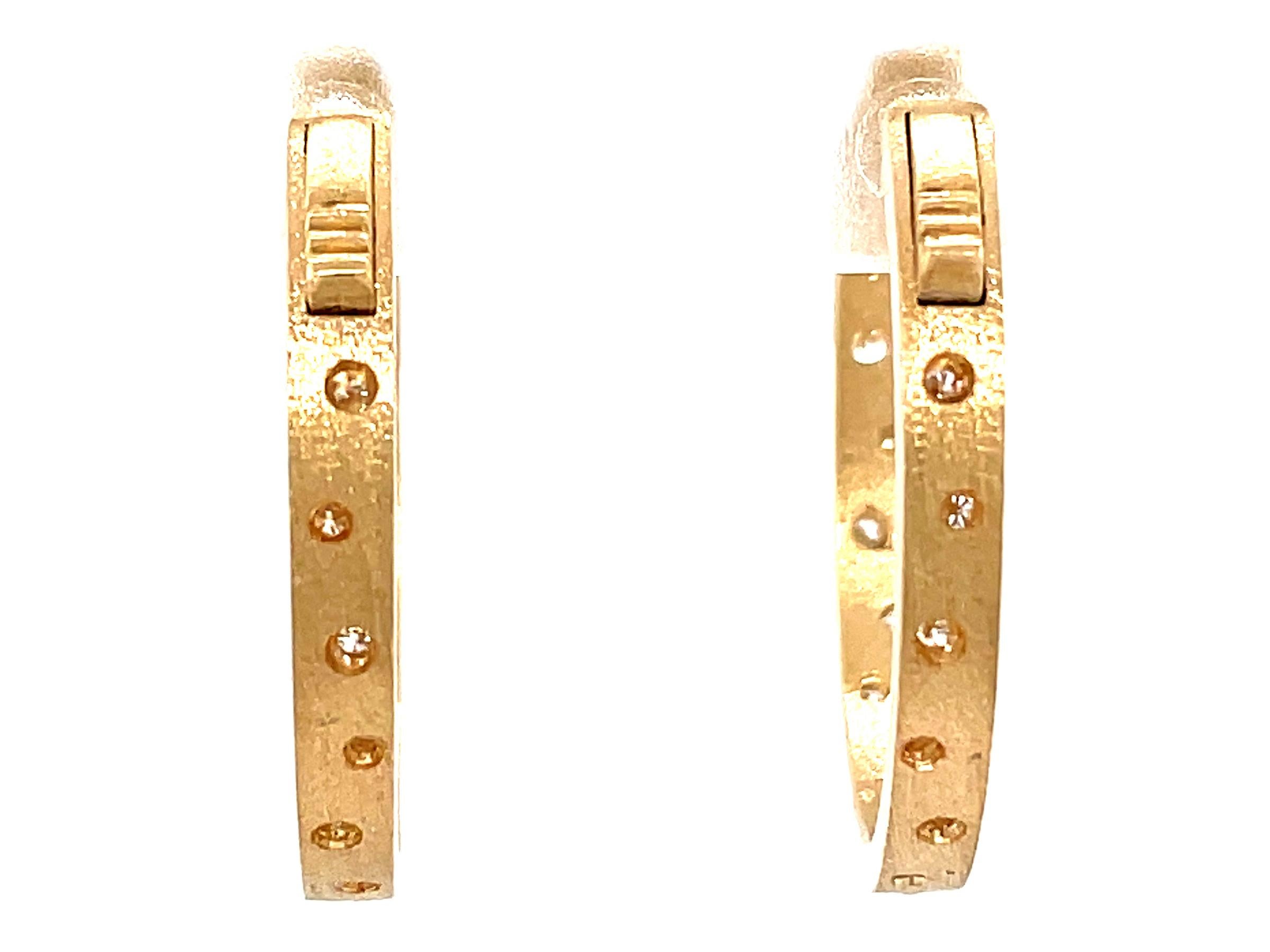 0,54 Karat Diamant Einbau-Ohrringe aus Gelbgold mit Kreis-Creolen Damen im Angebot