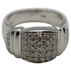 Vintage 0.54 Carat Round Cut Diamonds 18 Karat White Gold Ring