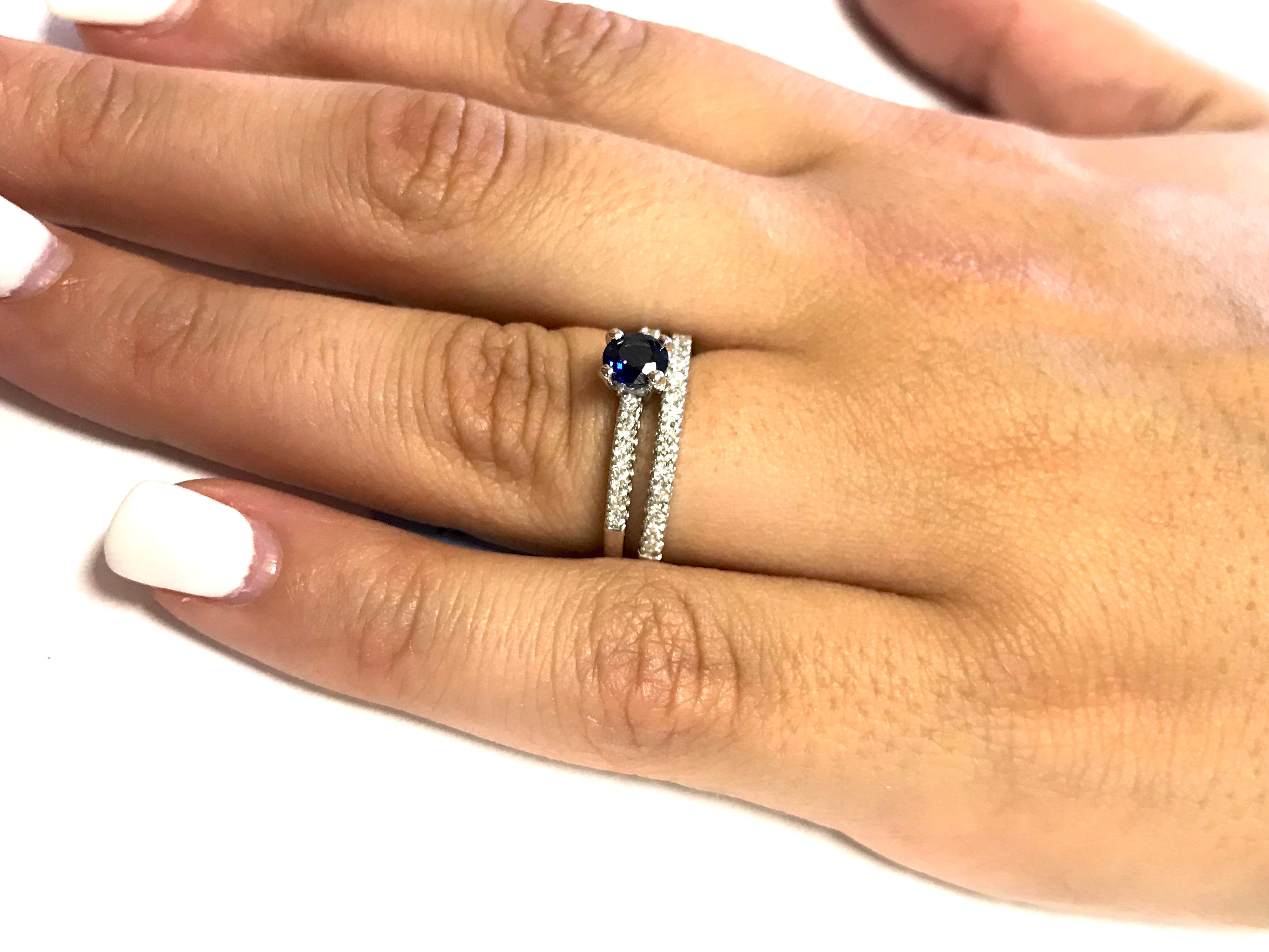 Round Blue Sapphire Engagement with Diamond Wedding Band  In New Condition In GREAT NECK, NY