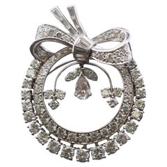0.54ct Light Pink Platinum Diamond Bow Wreath Brooch