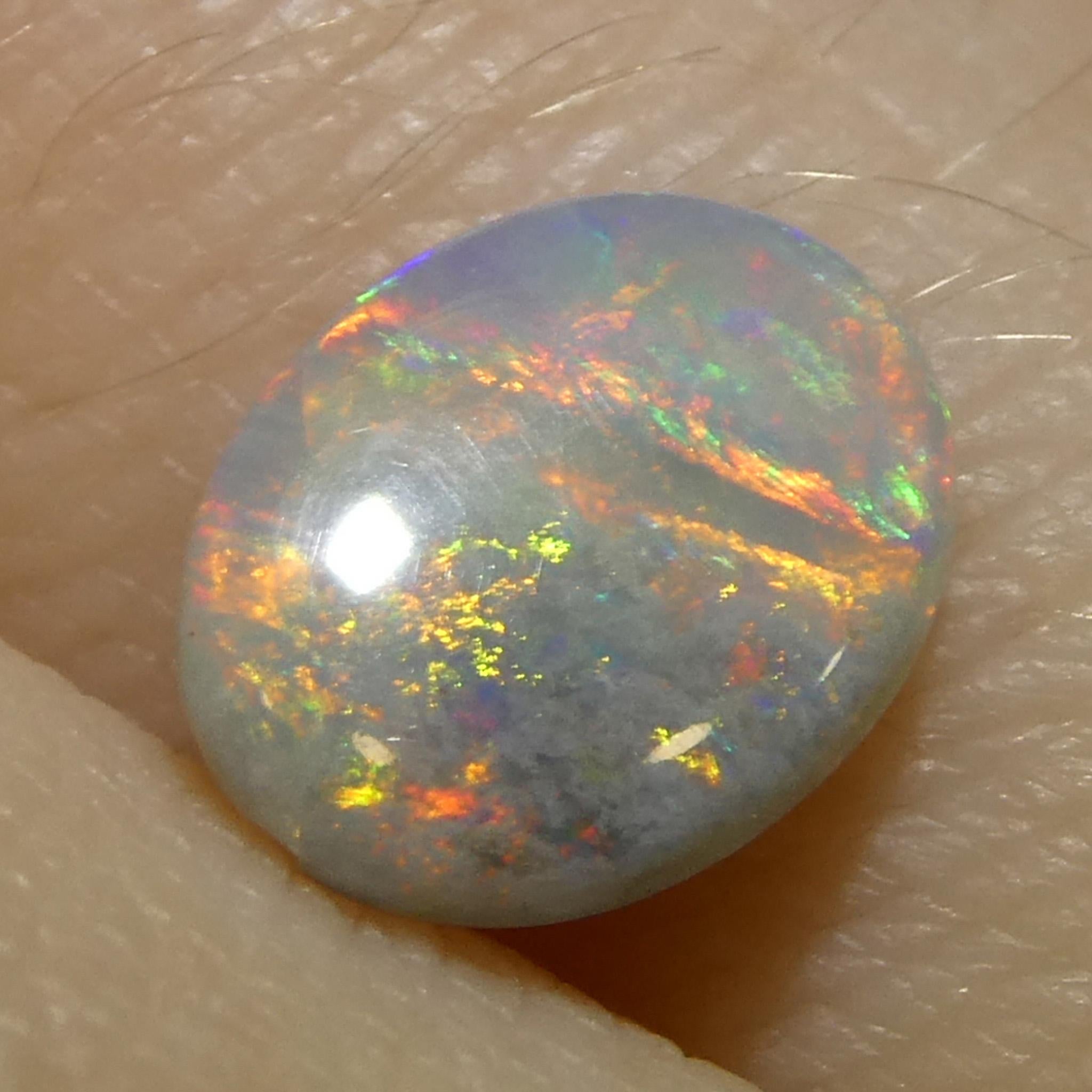 0.54ct Opale grigio ovale cabochon dall'Australia in vendita 8