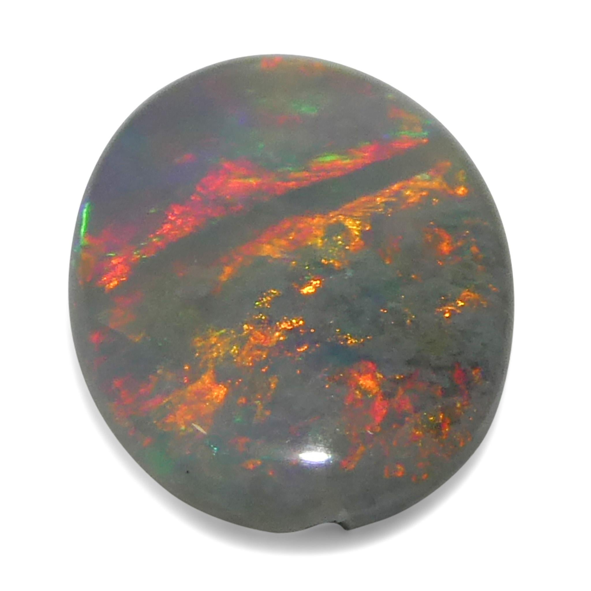 0.54ct Opale grigio ovale cabochon dall'Australia in vendita 1
