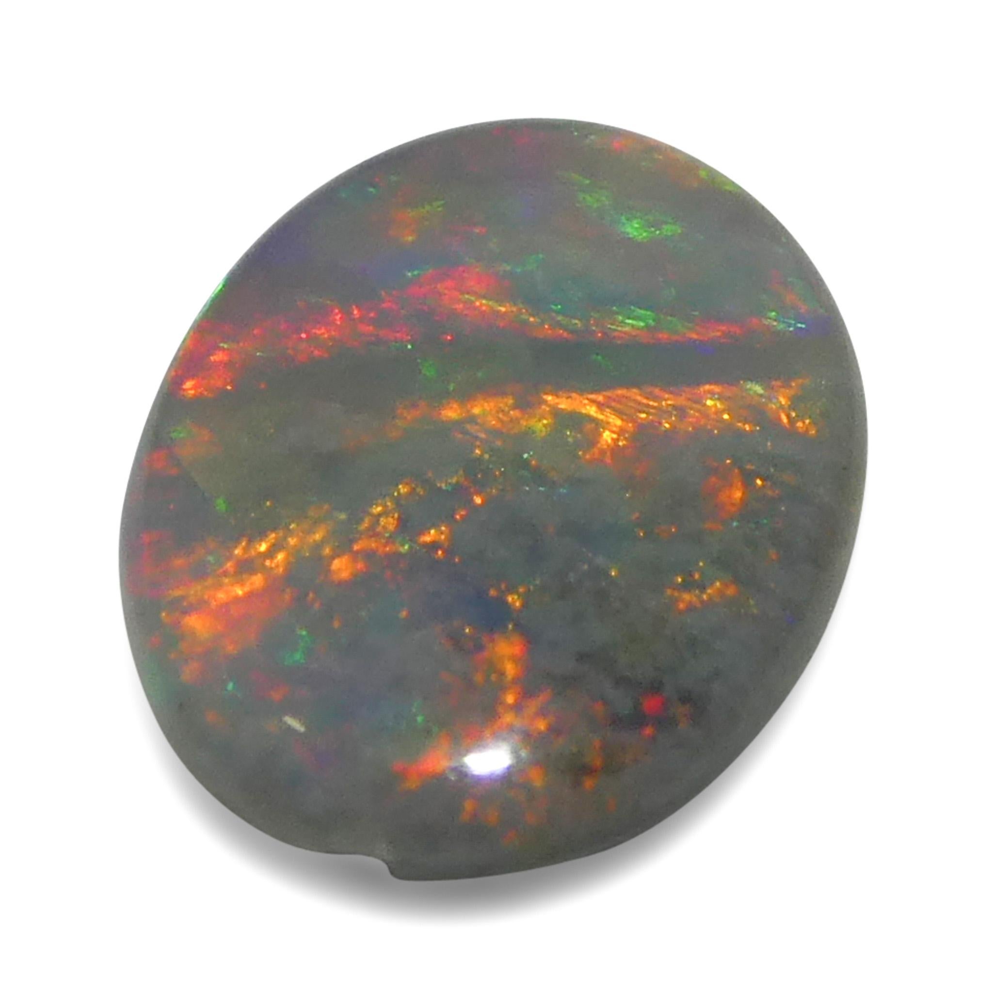 0.54ct Opale grigio ovale cabochon dall'Australia in vendita 2
