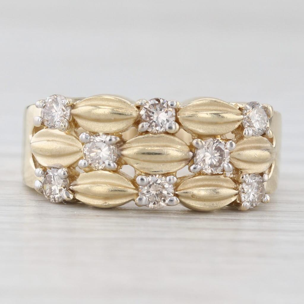 Taglio rotondo Anello con diamante champagne da 0,54 carati in oro giallo 14k, misura 7,5 in vendita