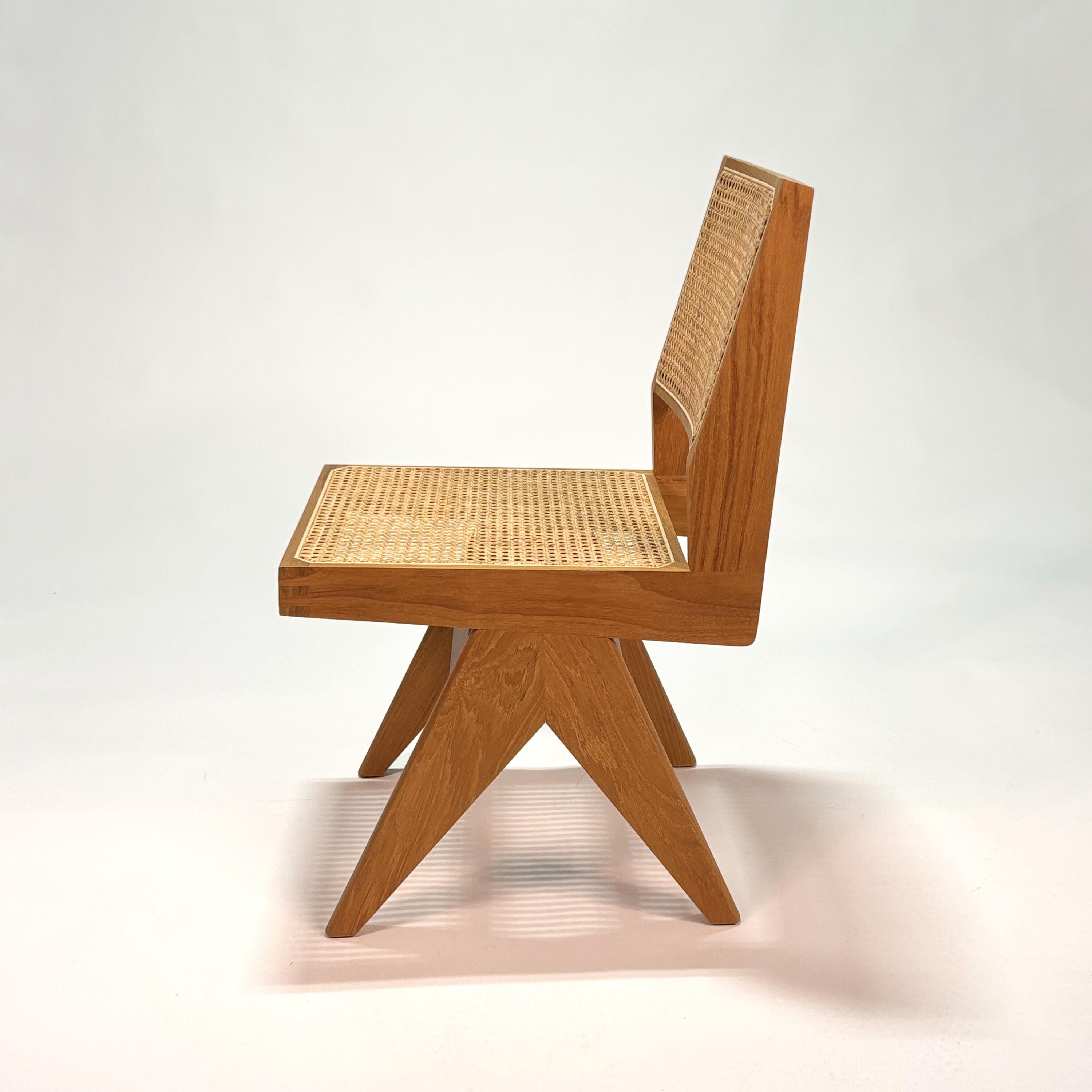 055 Capitol Complex Chair by Hommage a Pierre Jeanneret 4