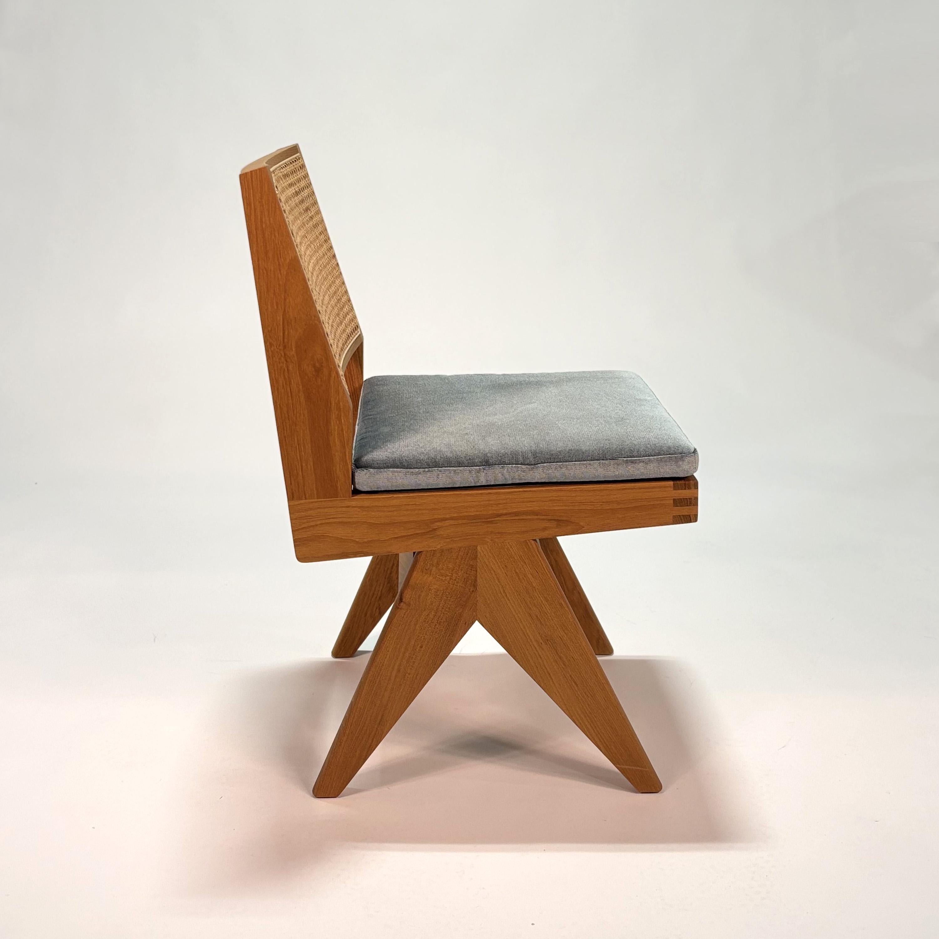 055 Capitol Complex Chair by Hommage a Pierre Jeanneret In Good Condition In Doral, FL