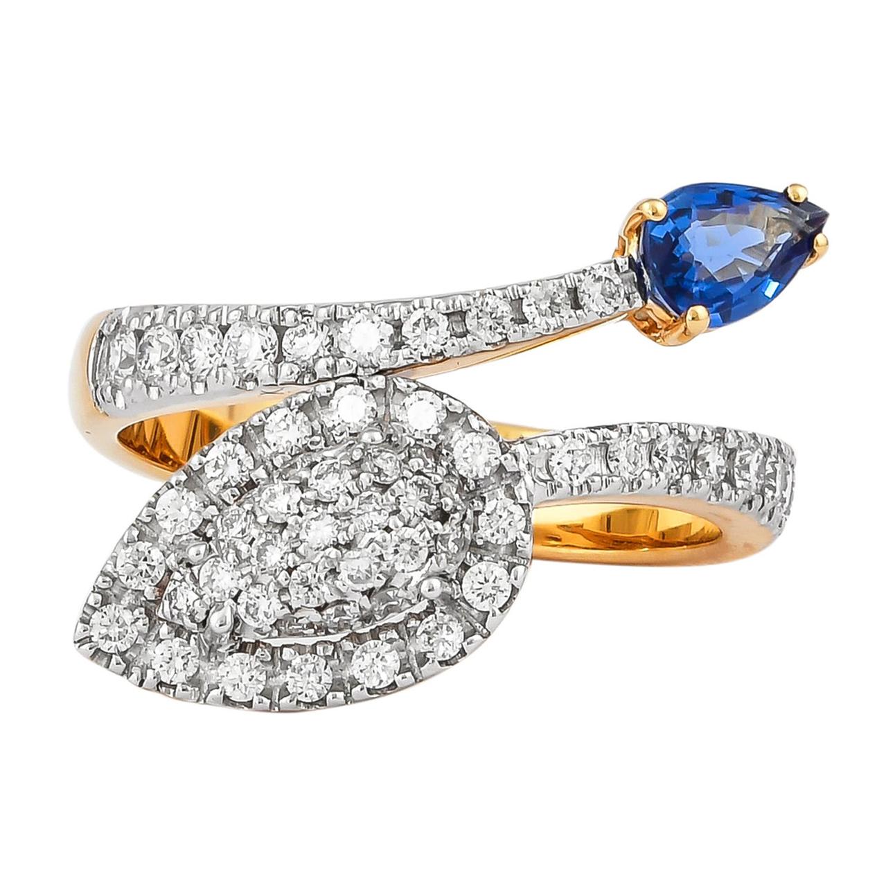 0.55 Carat Blue Sapphire and Diamond Ring in 18 Karat Yellow Gold For Sale
