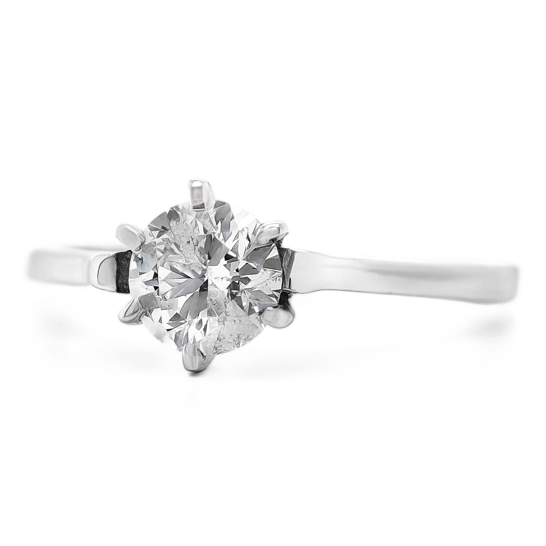 Round Cut NO RESERVE  0.55CT Diamond Solitaire Engagement Ring 14K White Gold  For Sale