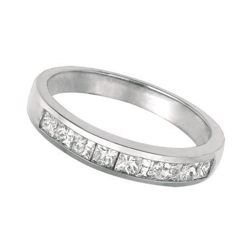 Contemporary 0.55 Carat Natural Princess Cut Diamond Ring Band G SI 14 Karat White Gold For Sale