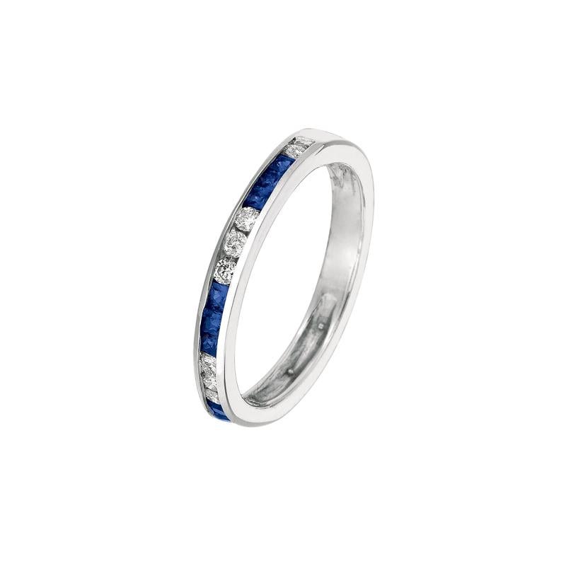 Round Cut 0.55 Carat Natural Sapphire and Diamond Ring Band 14 Karat White Gold For Sale