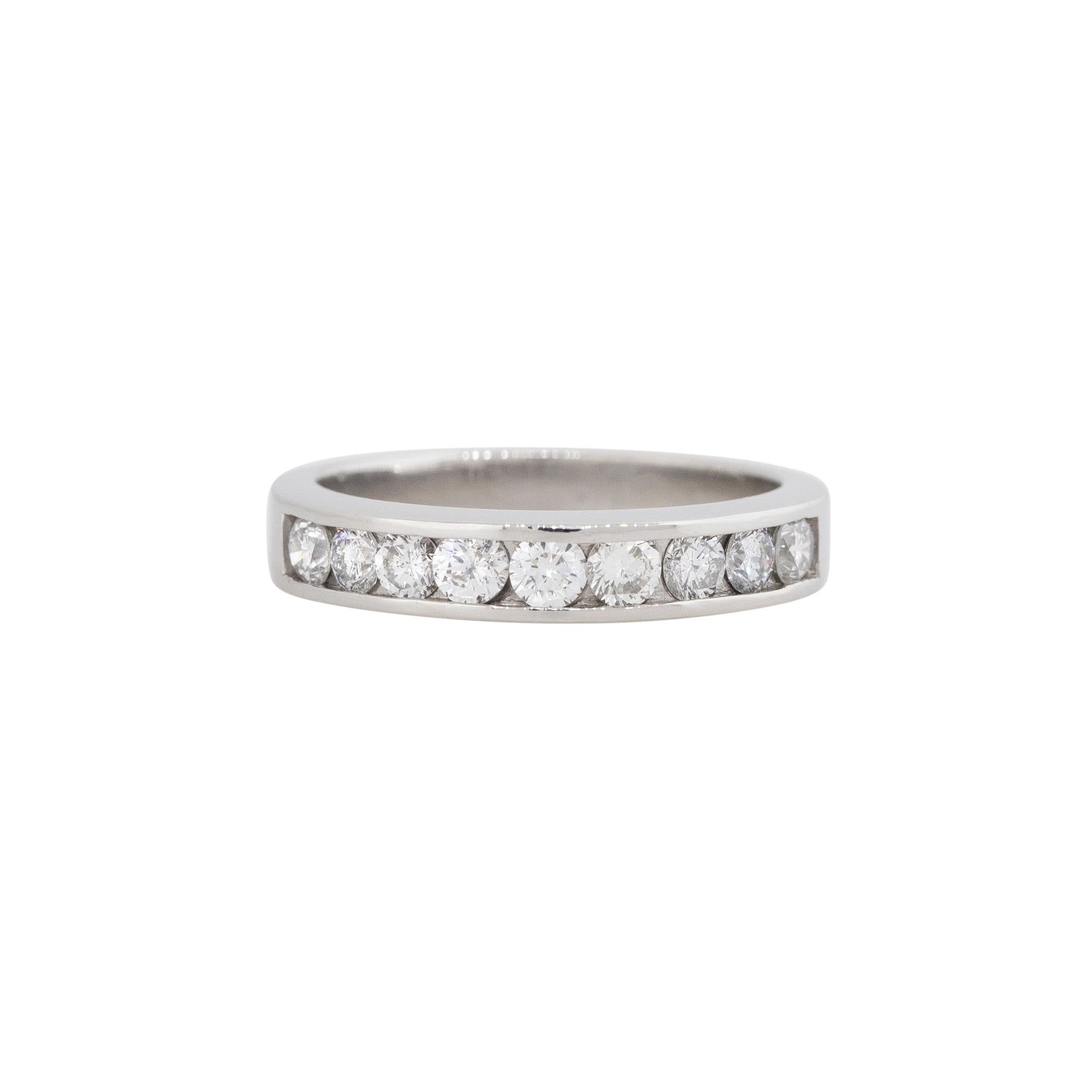 De las mujeres 0.55 Carat Round Brilliant Diamond Channel Set Wedding Band Platinum In Stock en venta