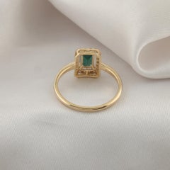 Smeraldo dello Zambia da 0,55 carati 0,19 carati SI/H Anello di diamanti in oro giallo 14 carati