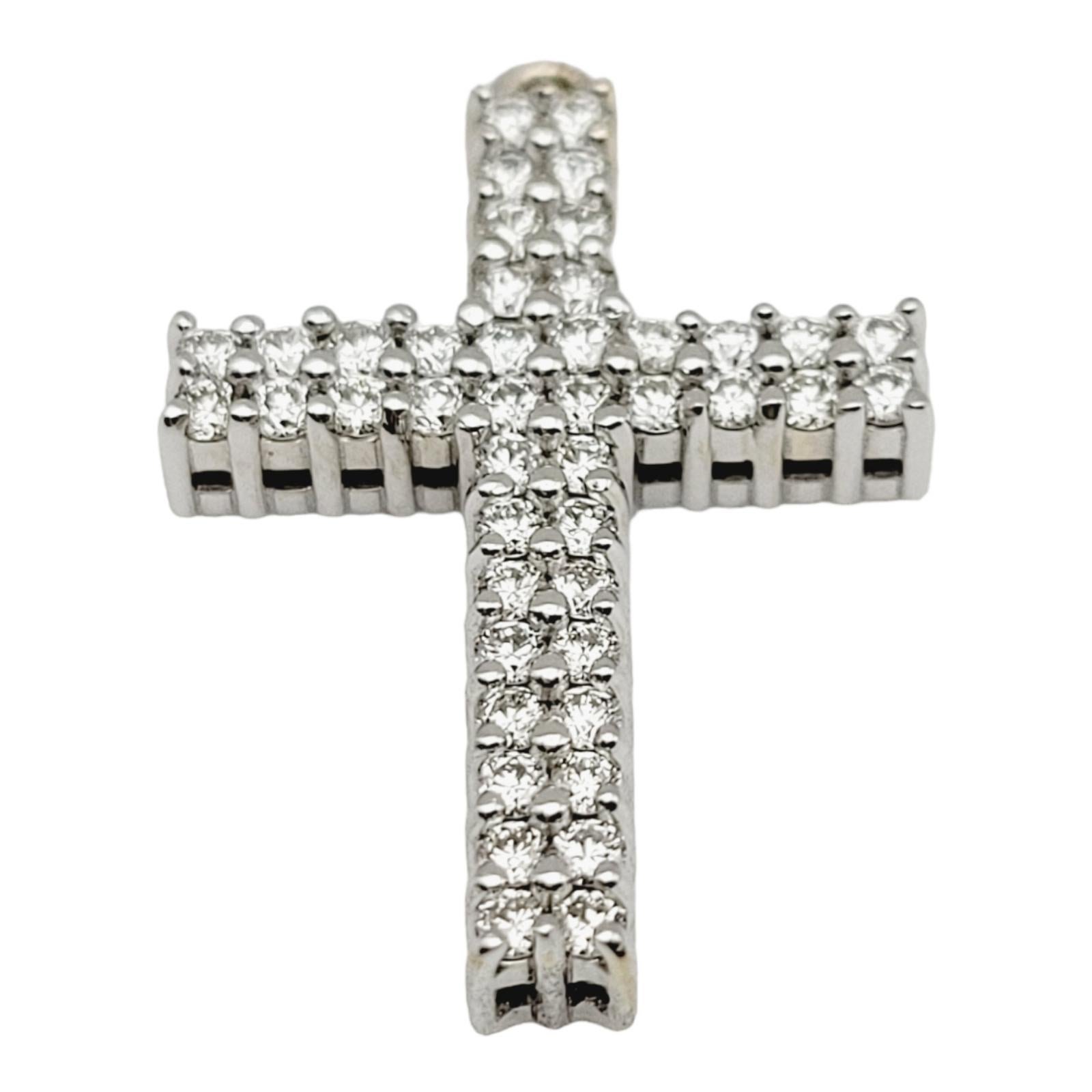 Modern 0.55 Carats Diamond Pave Cross Pendant in 18 Karat Polished White Gold For Sale