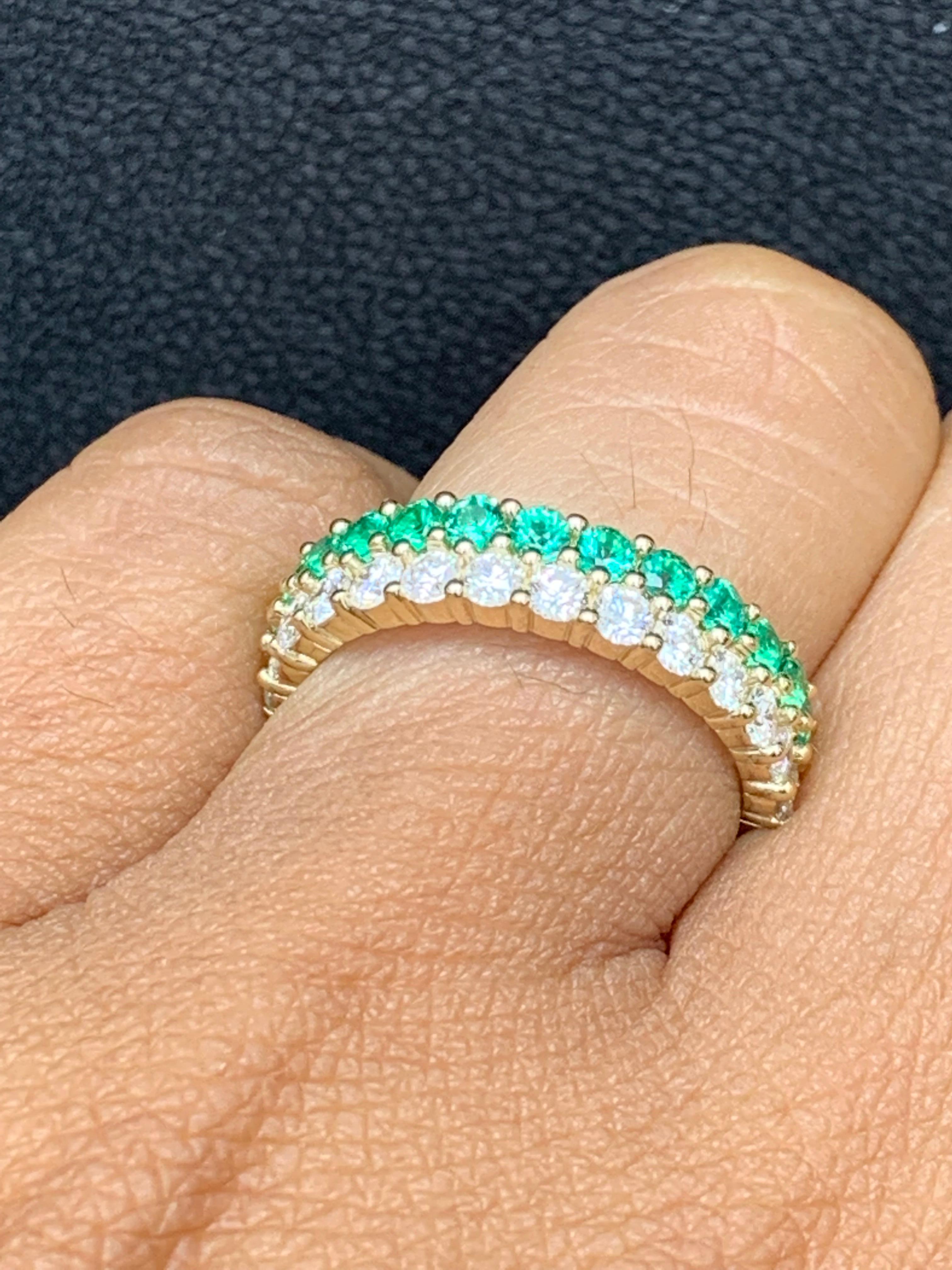 0.55 Ct Round Shape Emerald and Diamond Double Row Band Ring in 14K Yellow Gold For Sale 1