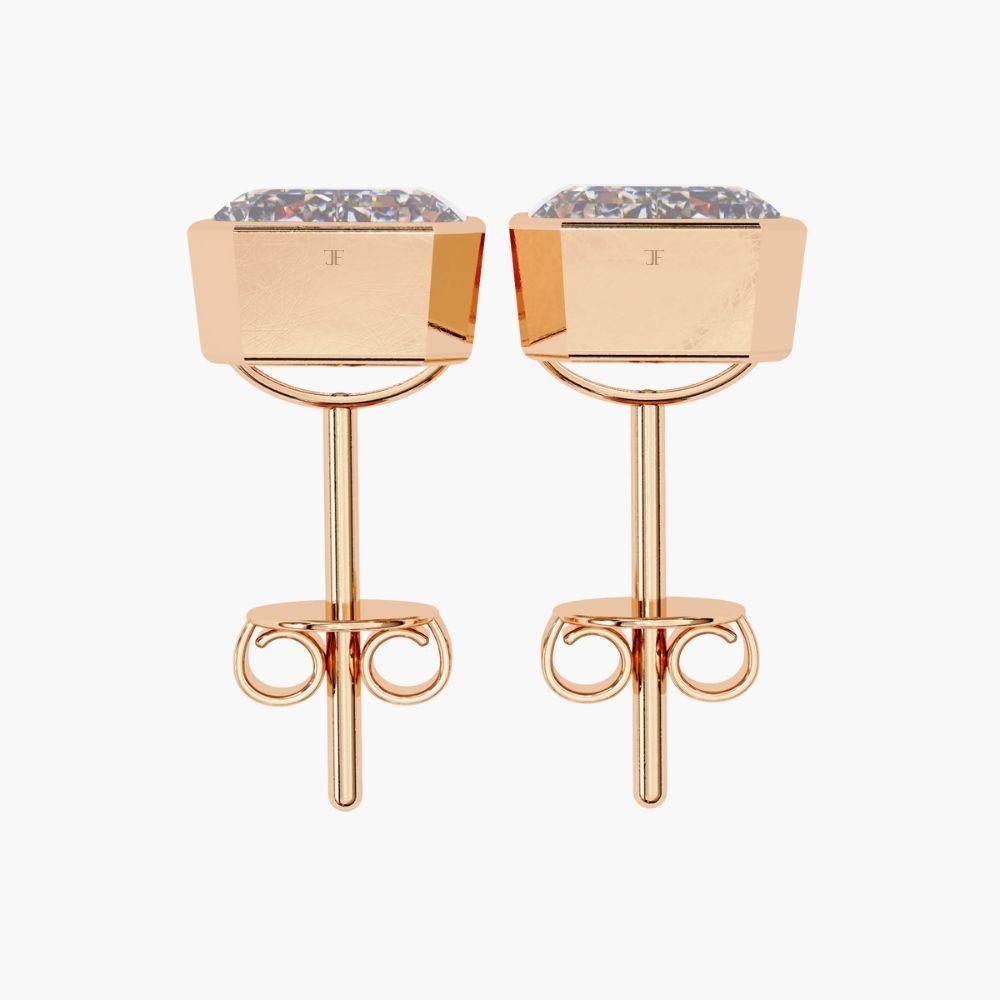Pendientes de oro de 14 quilates con diamantes talla esmeralda de 0,55 quilates en venta 5