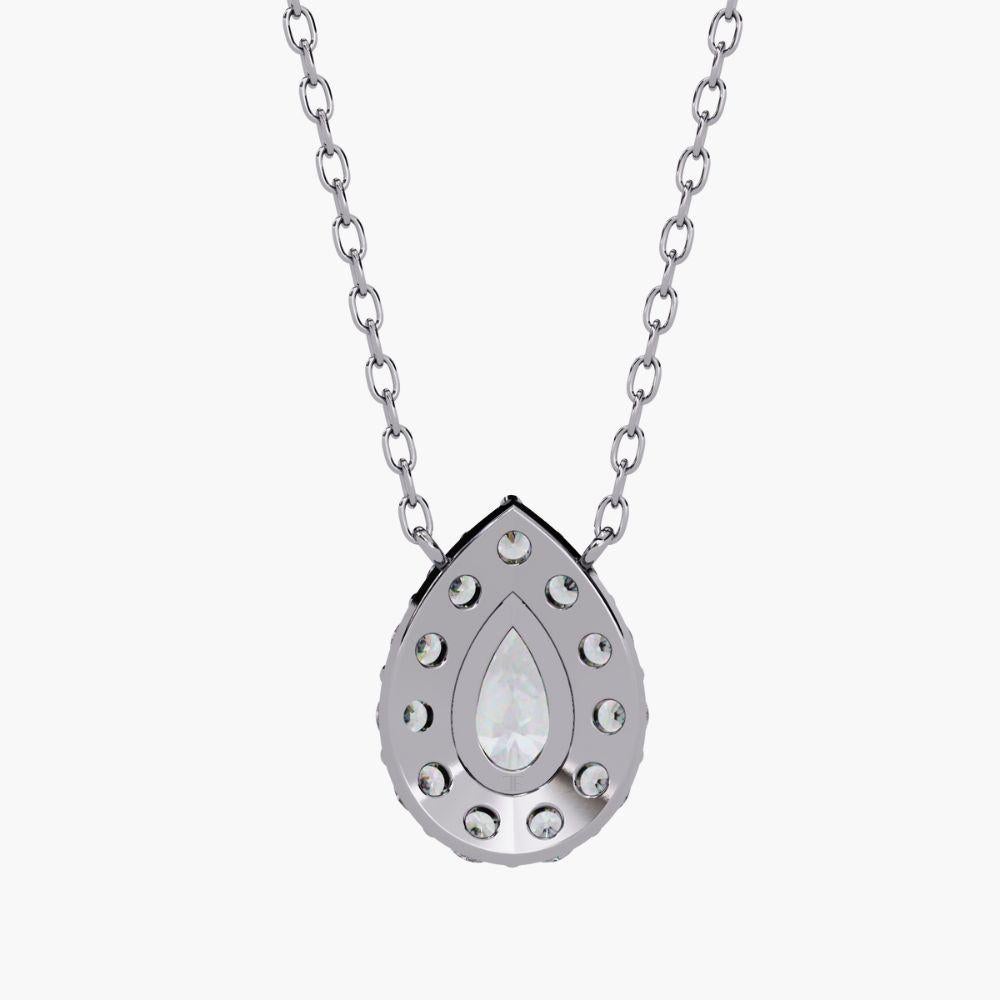 Collana con diamante aureolato a forma di pera da 0,55 carati in oro 14K in vendita 10