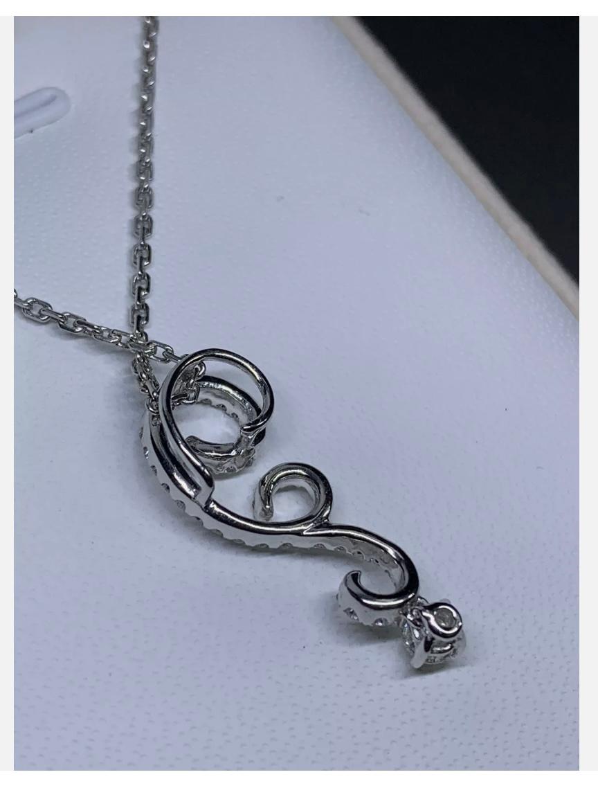 0,55 Karat Diamant-Tropfen-Halskette mit Solitär-Anhänger aus 18 Karat Weißgold im Angebot 7