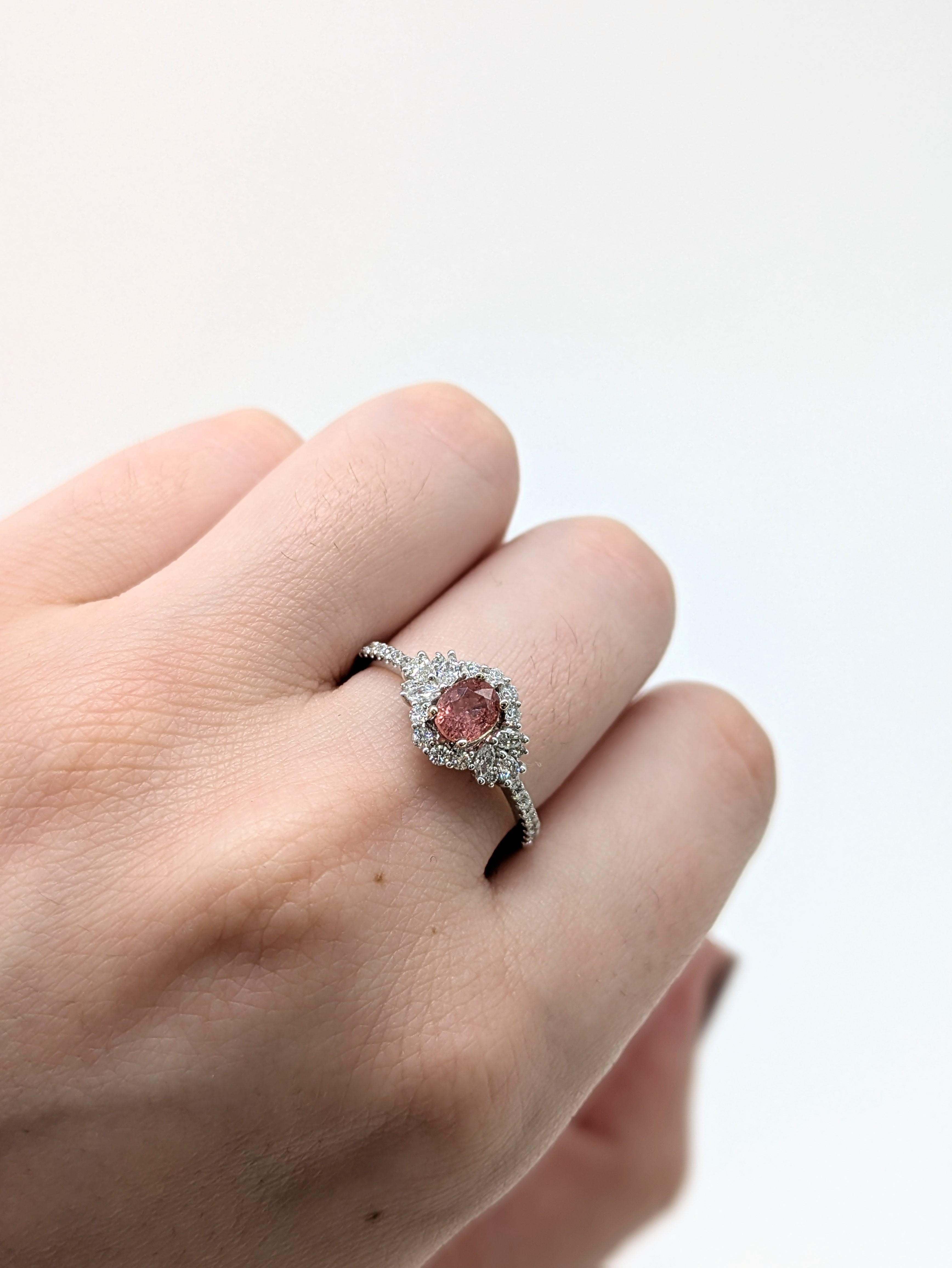 Modern 0.55cts Padparadscha Sapphire Diamond Ring in 14K White Gold  Oval 5x4mm For Sale