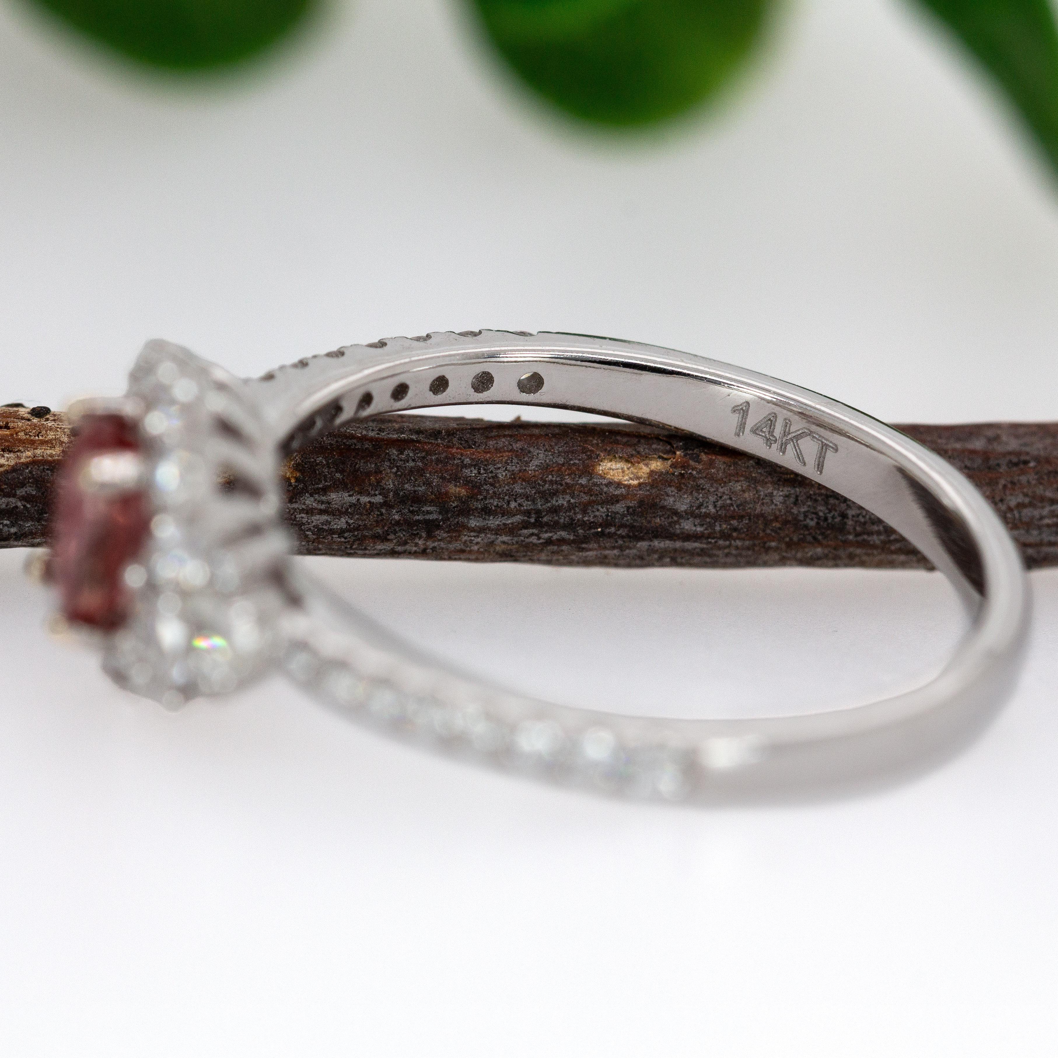 0.55cts Padparadscha Sapphire Diamond Ring in 14K White Gold  Oval 5x4mm For Sale 1