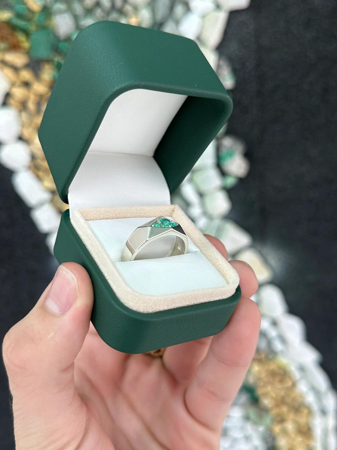 0.55tcw SS Three Stone Geometric Contemporary Round Emeralds Men's Silver Ring For Sale 4