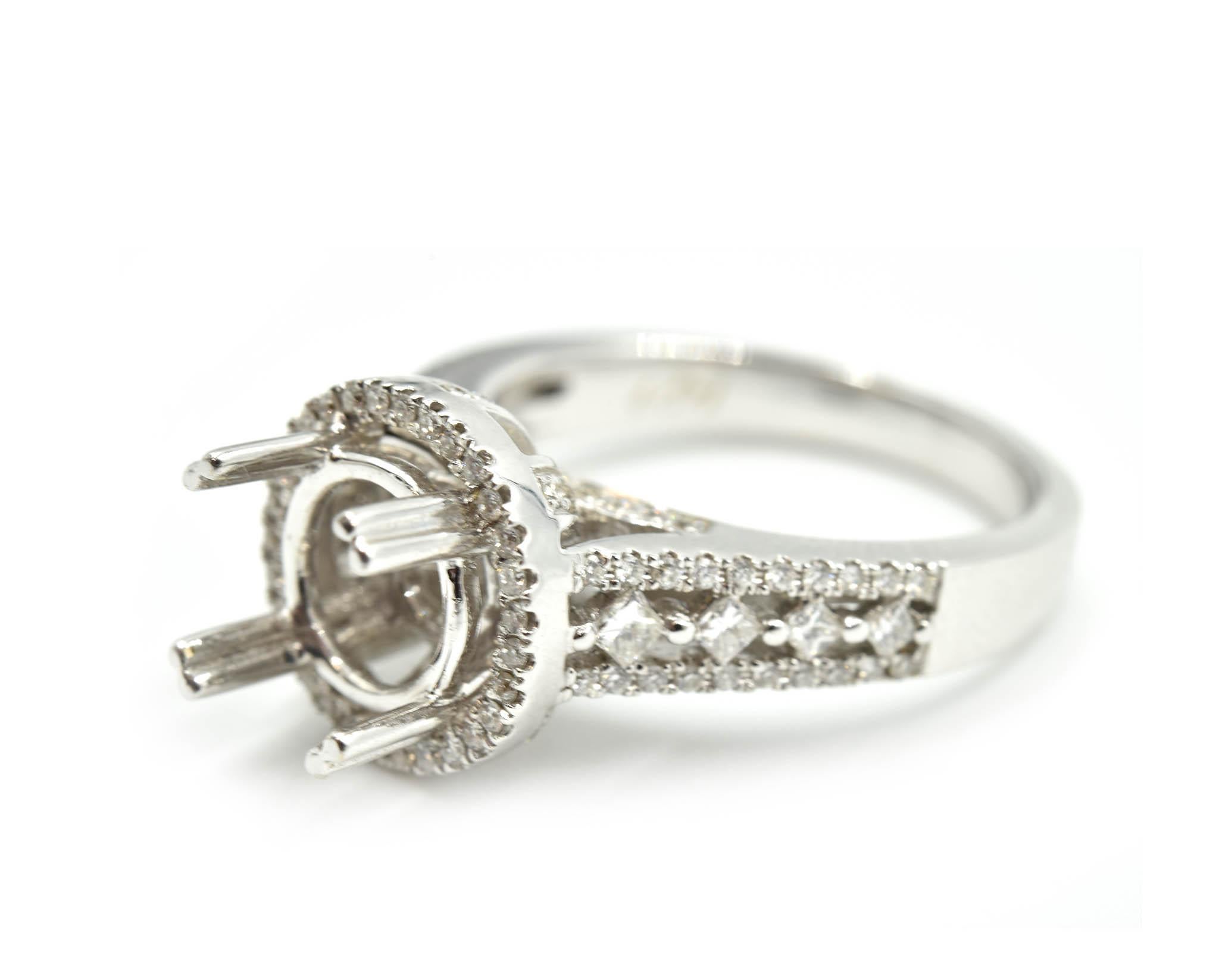0.56 Carat Diamond 18 Karat White Gold Semi-Mount Engagement Ring In Excellent Condition In Scottsdale, AZ