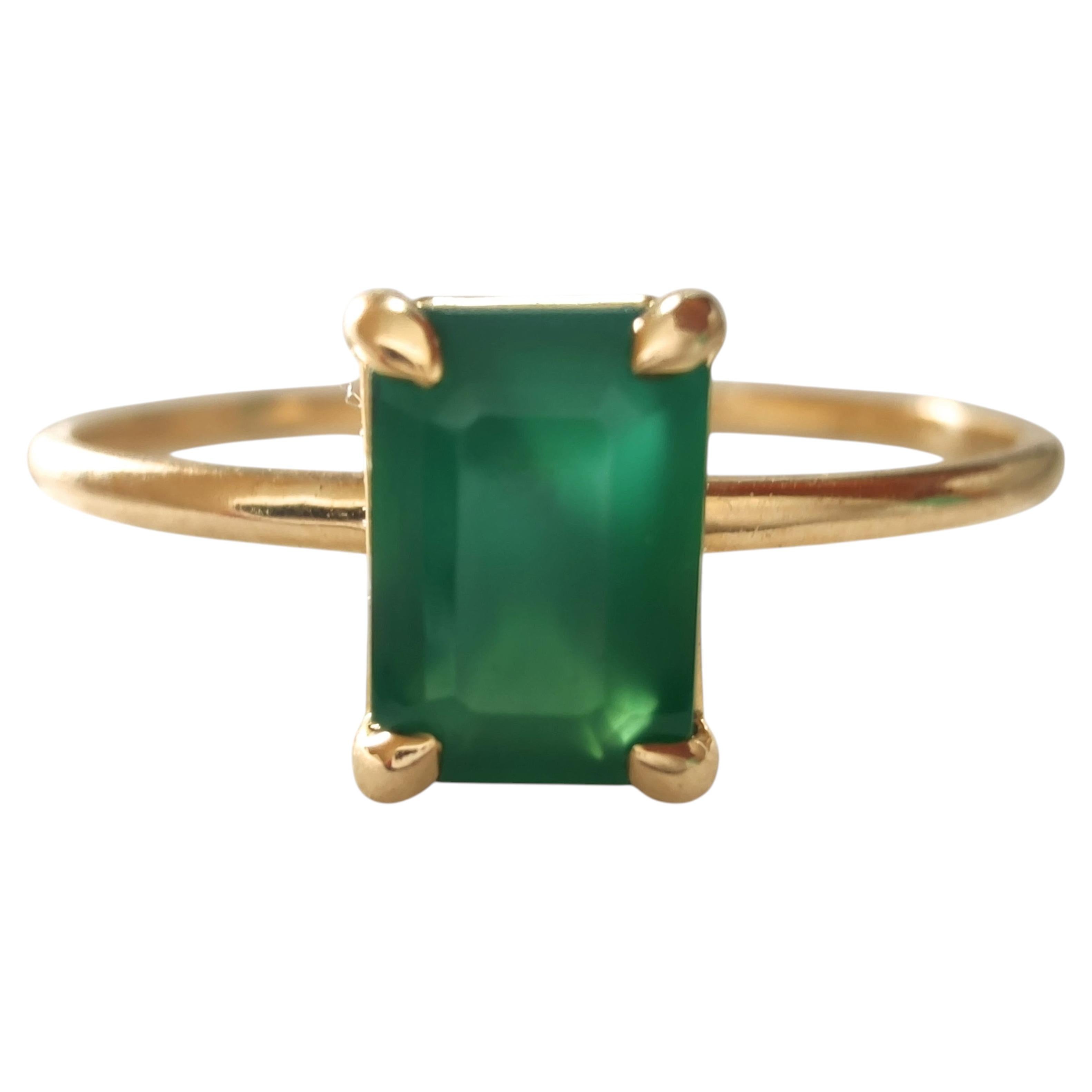 0.56 Carat Natural Emerald 18k Yellow Gold Minimalist Stackable Solitaire Ring For Sale