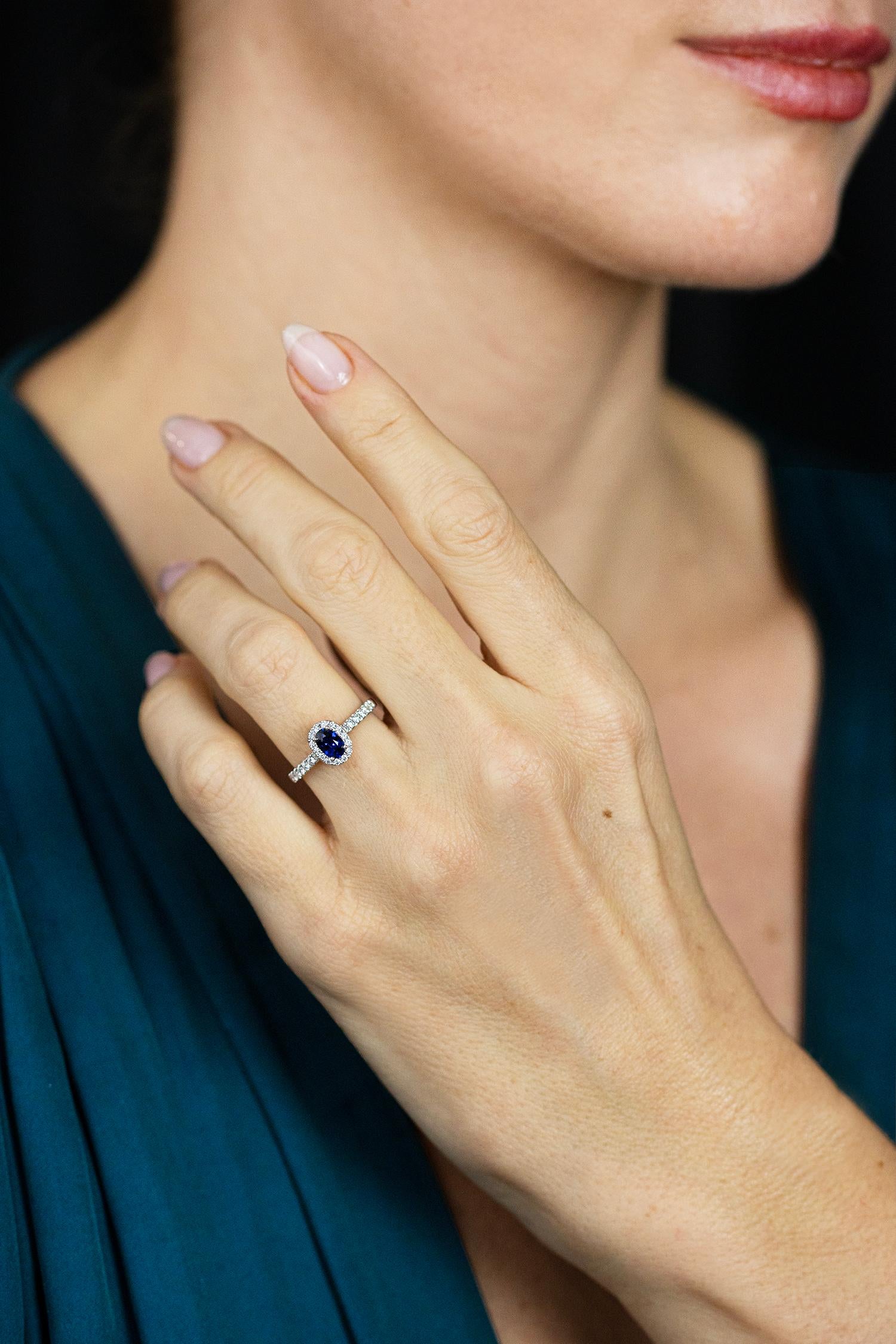 Roman Malakov 0.56 Carat Oval Cut Sapphire & Diamond Halo Engagement Ring In New Condition For Sale In New York, NY