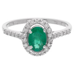 Bague en or blanc 18 carats avec émeraude de Zambie ovale de 0,56 carat et diamants de 0,35 carat