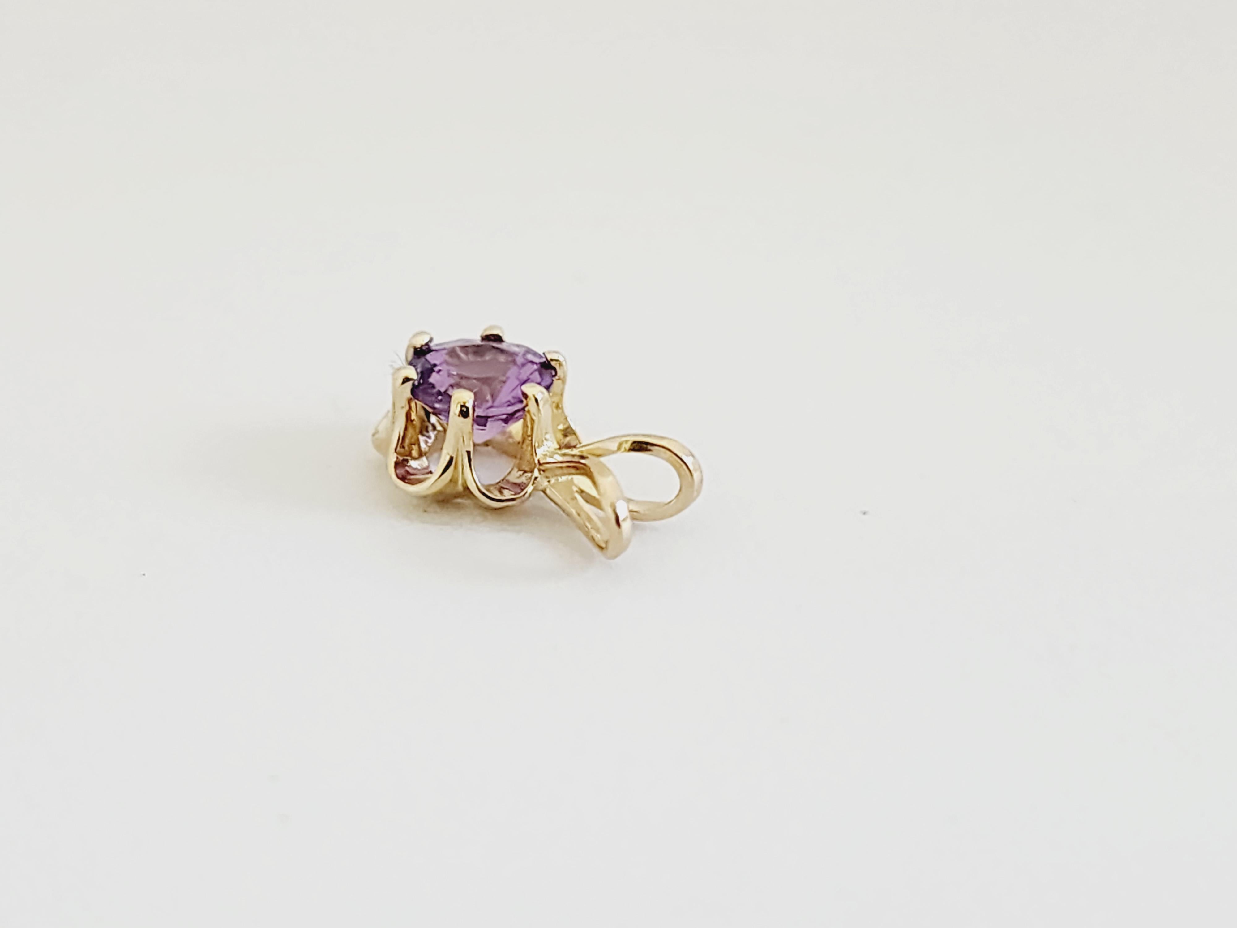 Women's 0.56 Carat Purple Sapphire Pendant 14 Karat Yellow Gold For Sale