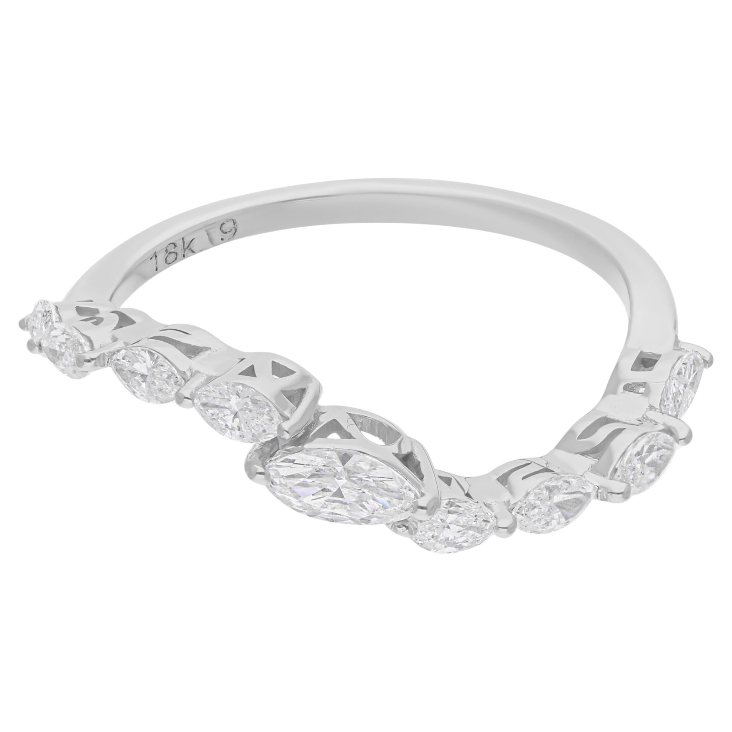 0,56 quilates SI Claridad HI Color Marquesa Diamante Anillo Onda 14 Quilates Oro Blanco