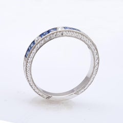 Natural Blue Sapphires Gemstone 0.56 carats in 18K White Gold Ring with Diamonds