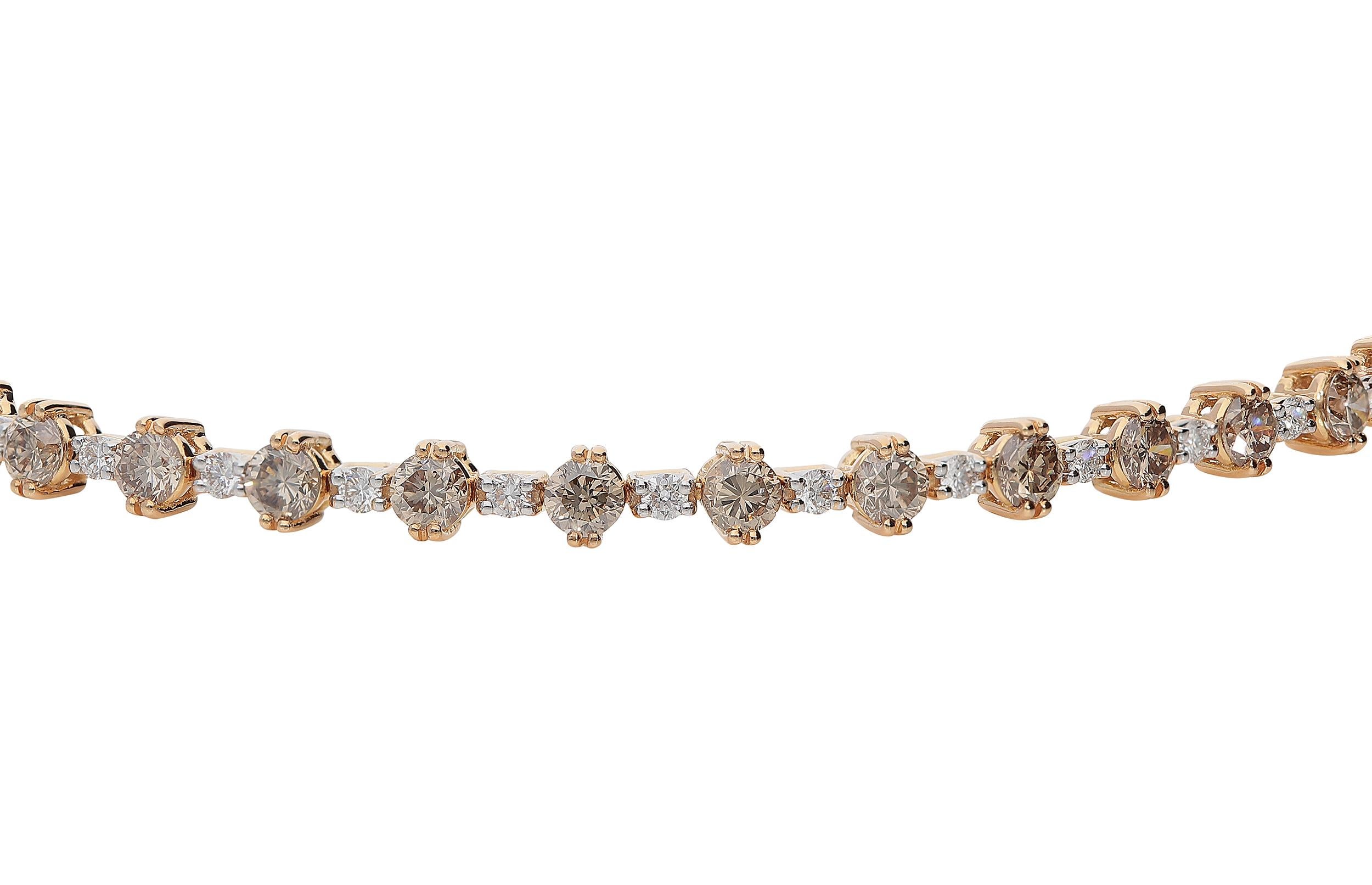 Contemporary 0.56 White GVS Diamonds 3.01 Brown Diamonds 18 Karat Pink Gold Tennis Bracelet For Sale