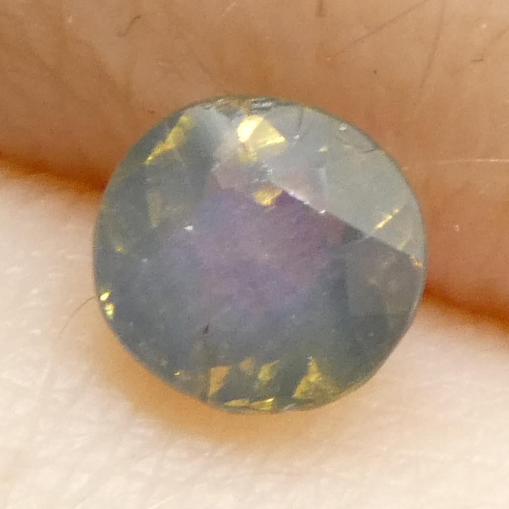 Alexandrite ovale de 0,56ct jaune verdâtre à violet grisâtre du Sri Lanka en vente 9