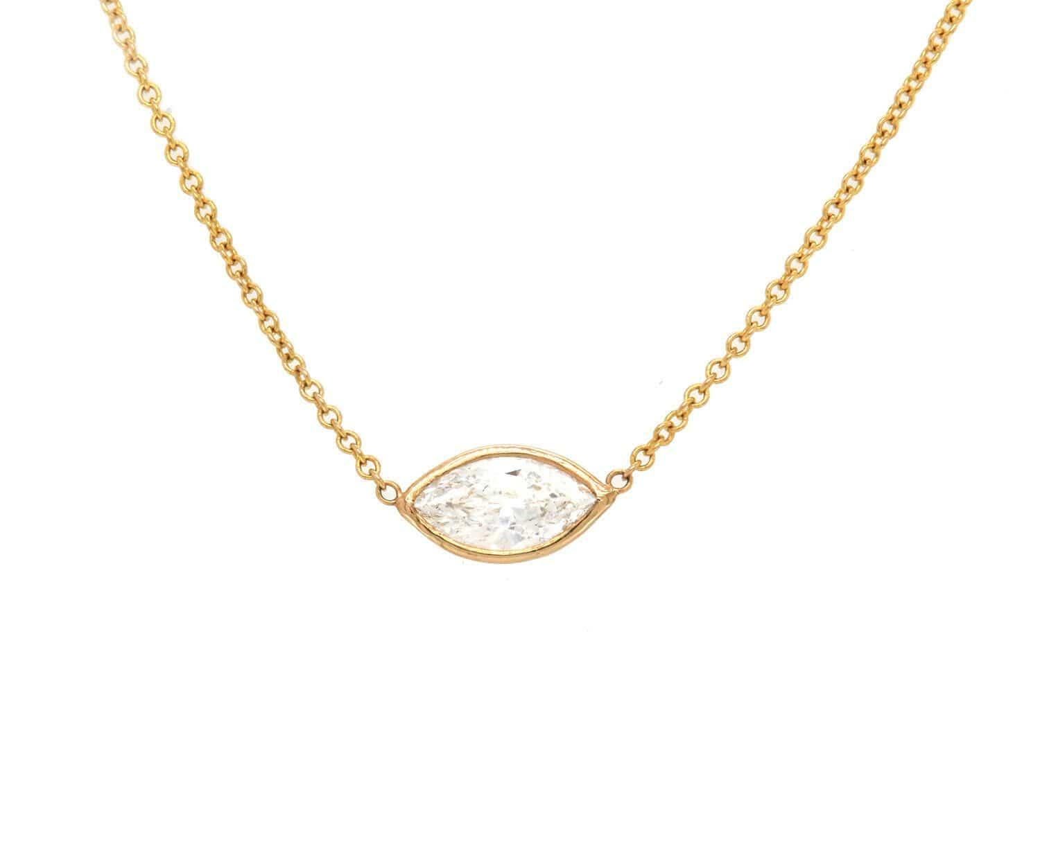 0.56ctw Marquise Cut Diamond Solitaire Halskette 14K Gold

Solitär-Diamant-Halskette mit Marquise-Schliff
14K Gelbgold
Gewicht des Diamanten (ca.): 0,56ct
Diamant Reinheit: SI2
Diamant-Farbe: G
Kettenlänge: 16,0 Zoll
Größe des Anhängers: 5,0 mm x 10