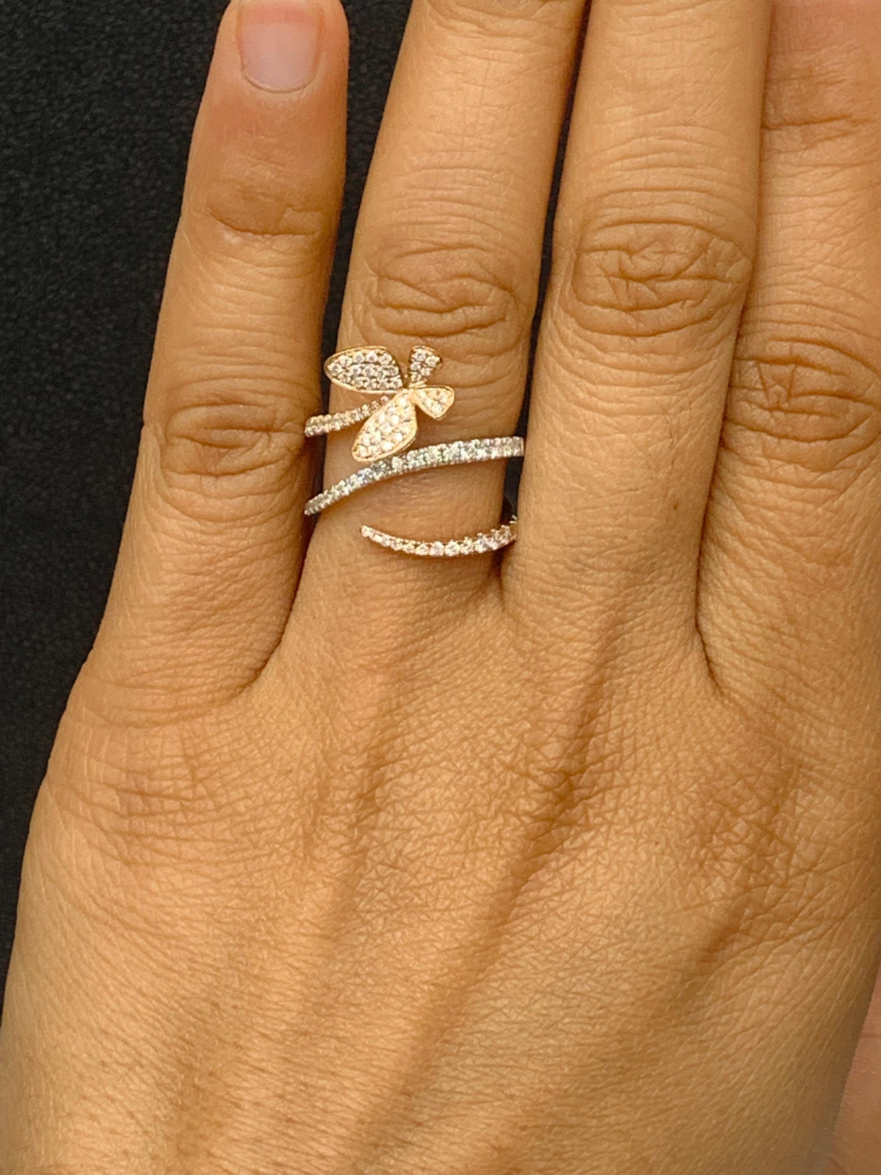 0.57 Carat Brilliant Cut Diamond Butterfly Ring in 18K Mixed Gold For Sale 1