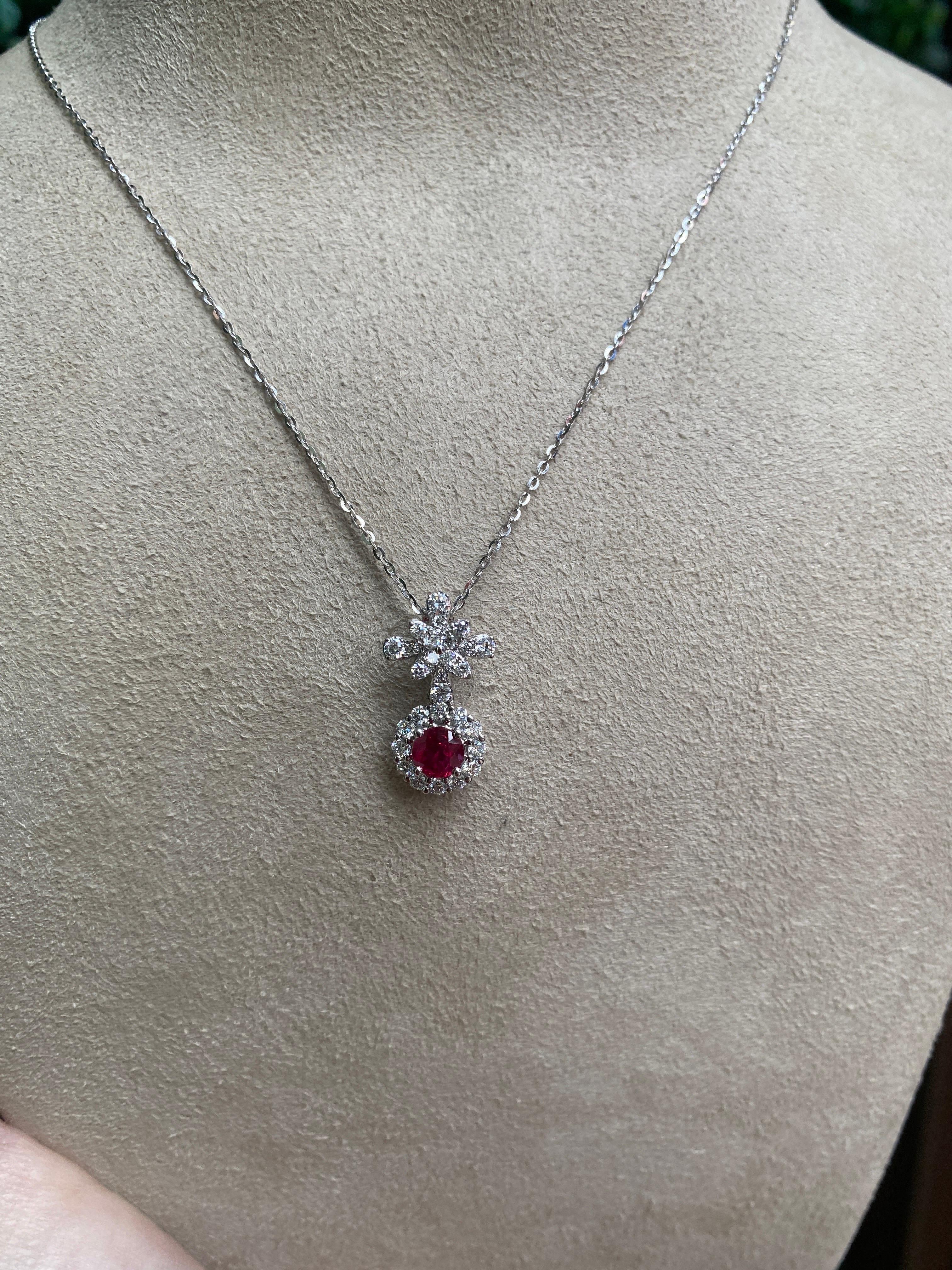 0.57 Carat Round Ruby & 0.52ctw Round Diamonds 18 Karat Pendant Necklace In New Condition For Sale In Houston, TX