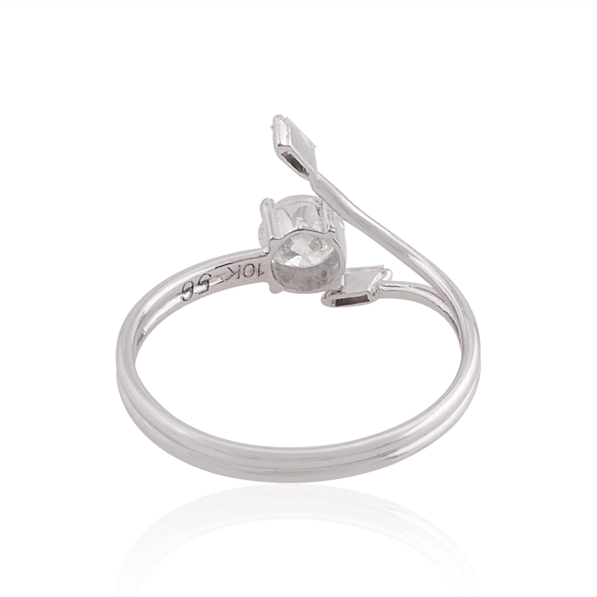 Modern 0.57 Carat SI/HI Round Baguette Diamond Promise Ring 10 Karat White Gold Jewelry For Sale