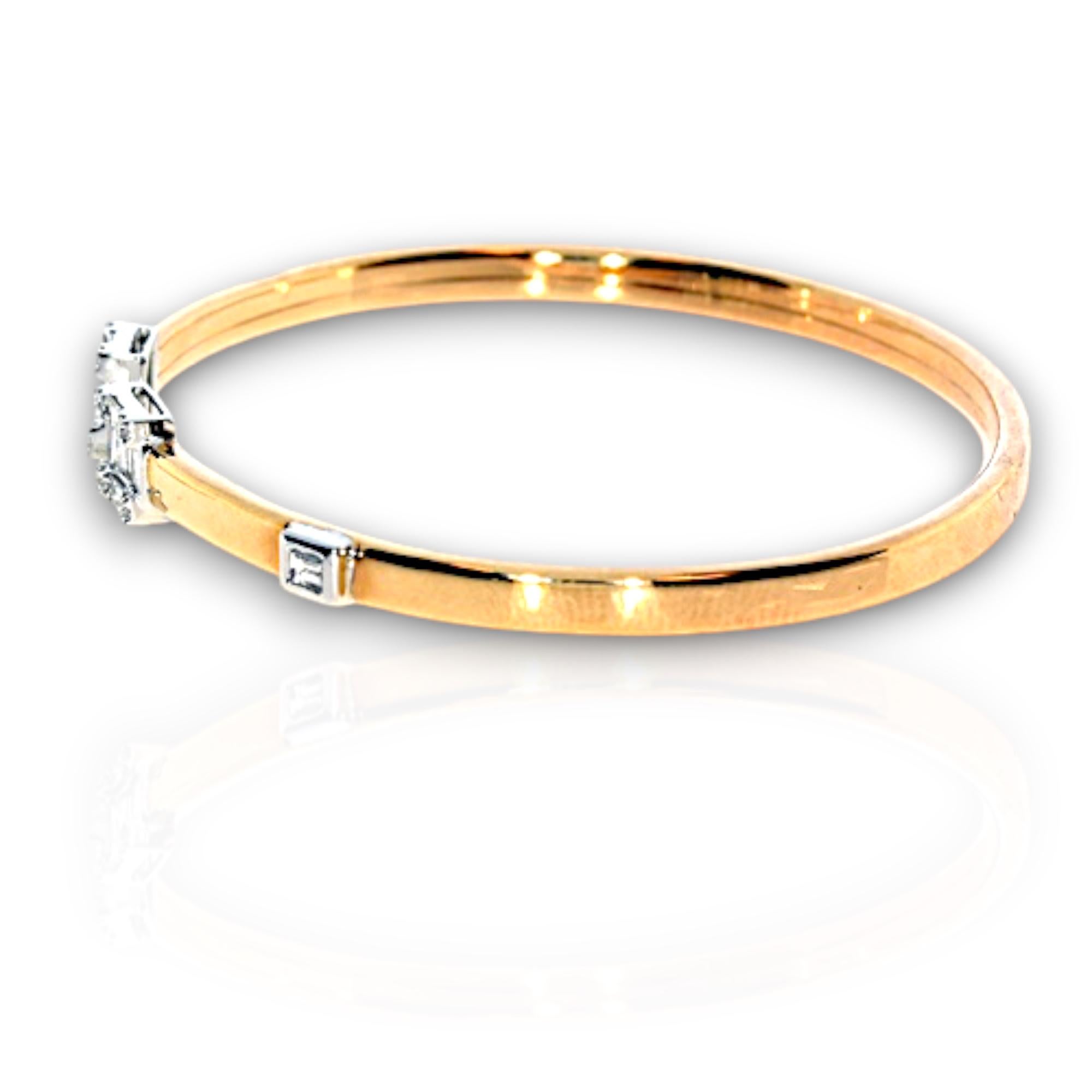 0,58 Karat Baguette-Diamant-Armreif aus Rosé- und Weißgold (Baguetteschliff) im Angebot