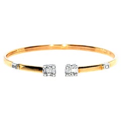 Brazalete de oro rosa y blanco con diamante baguette de 0,58 quilates
