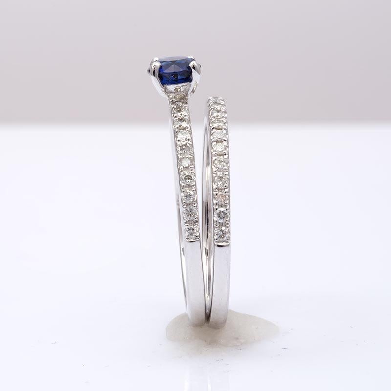 Mixed Cut 0.58 Carat Blue Sapphire Diamond set in 14K White Gold Ring For Sale