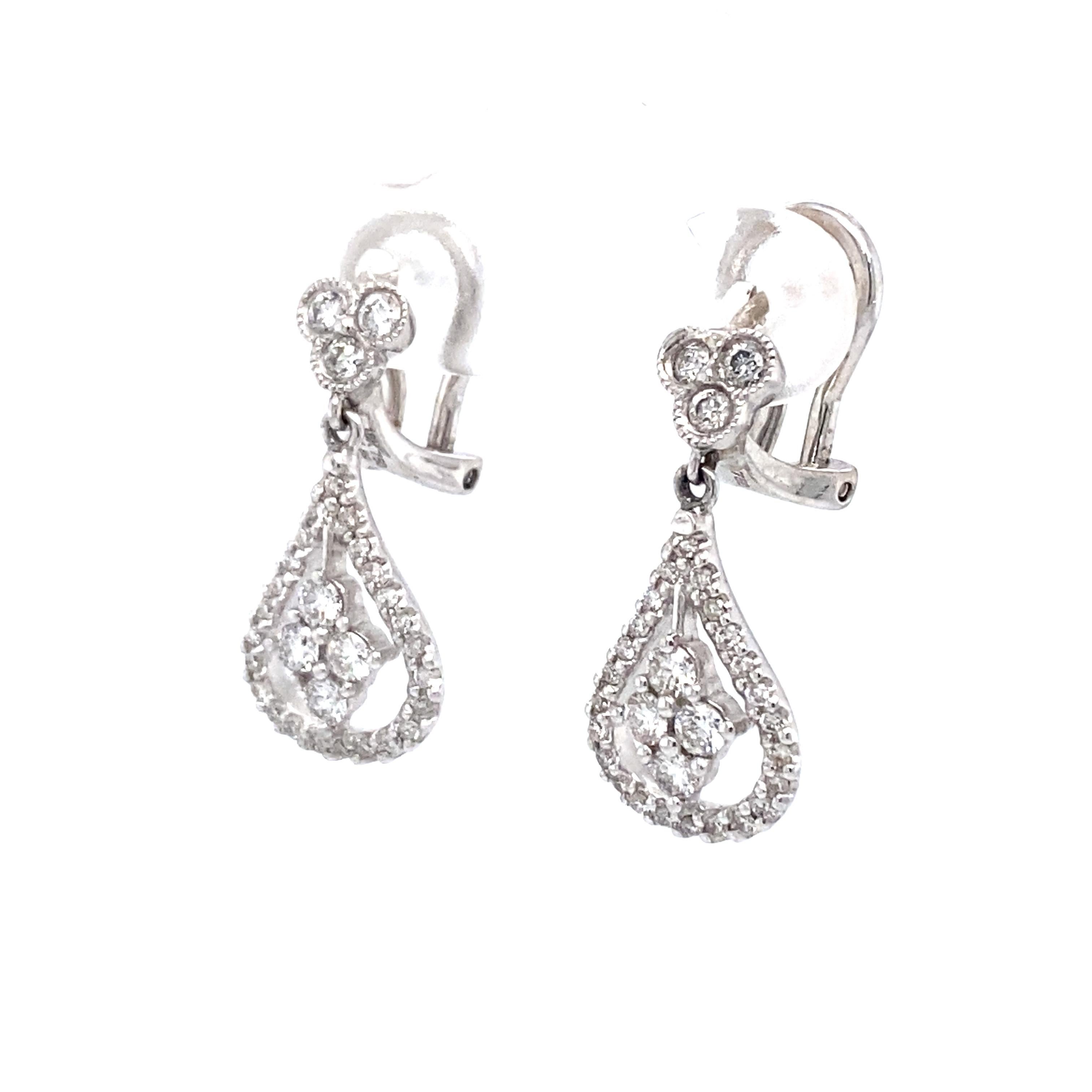 0.58 Carat Diamond Pear Shaped Dangle Earrings in 14 Karat White Gold In Excellent Condition For Sale In Atlanta, GA