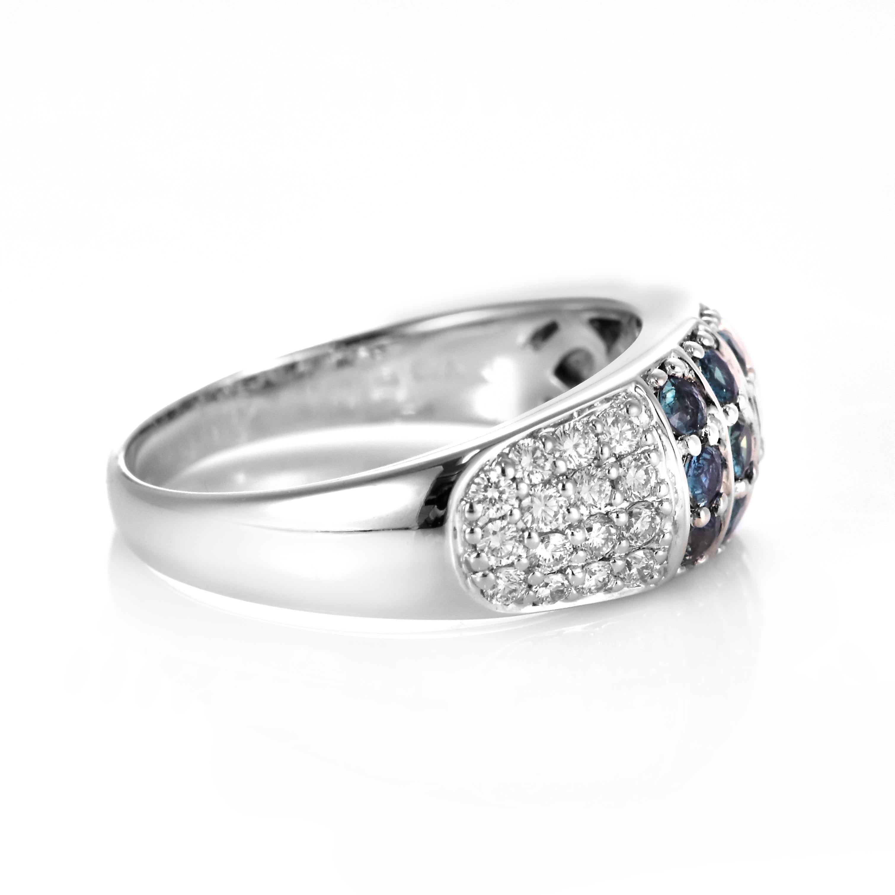 0,58 Karat natürlicher Alexandrit und Diamantring aus 18 Karat Weißgold im Angebot 5