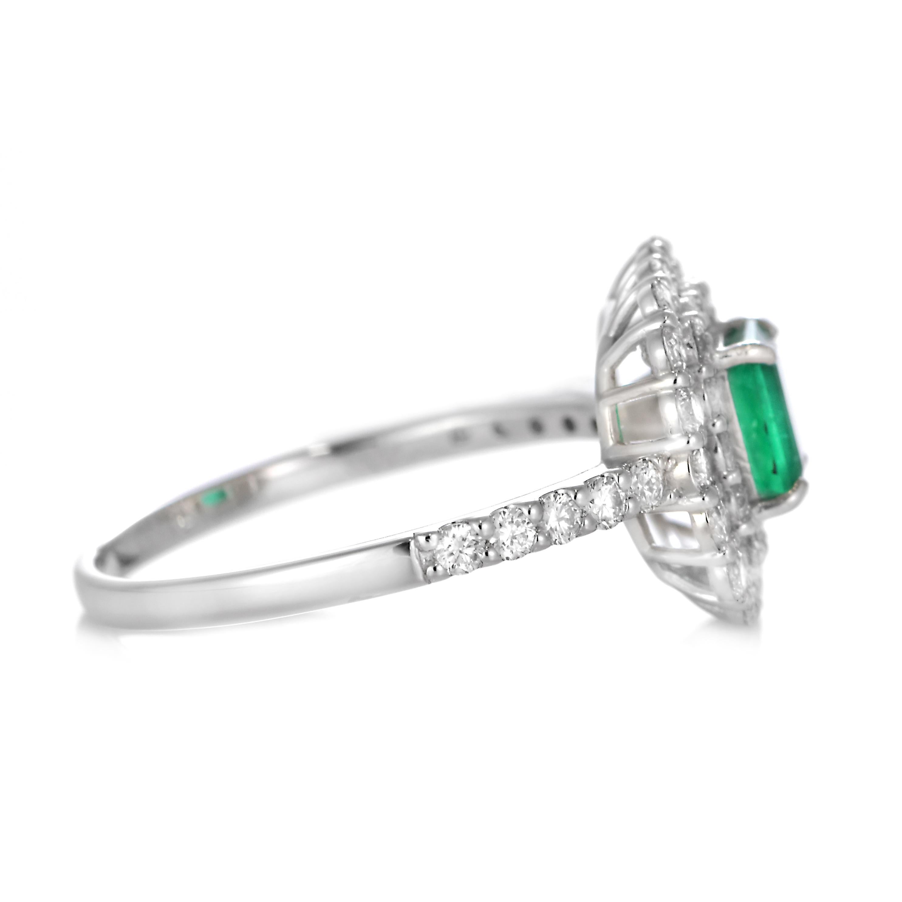 Anillo de Esmeralda Colombiana Natural y Diamante en Platino de 0.58 Quilates en venta 8