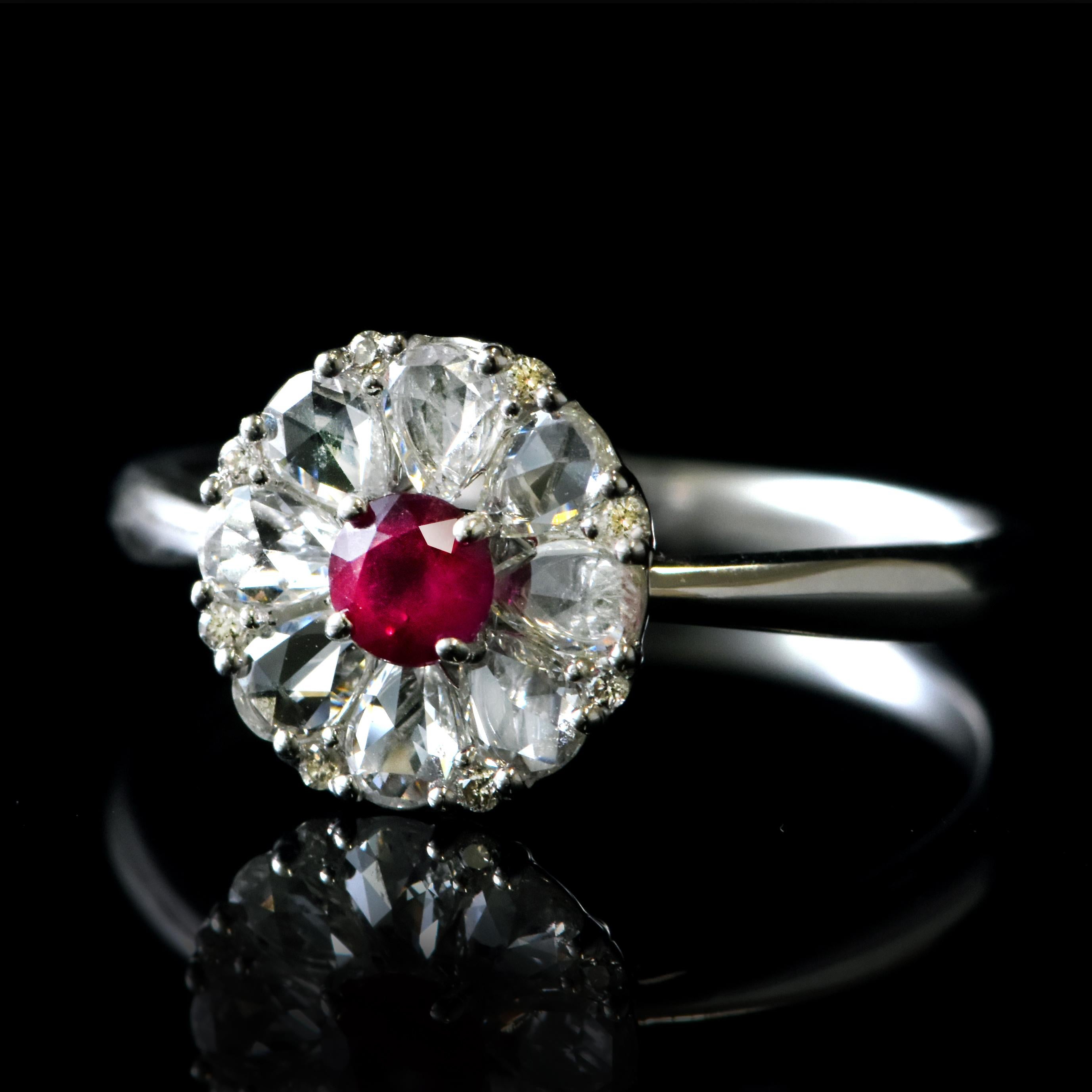 0.58 Carat Natural Ruby and Rose-Cut Diamonds Ring Made in 18 Karat White Gold im Angebot 9