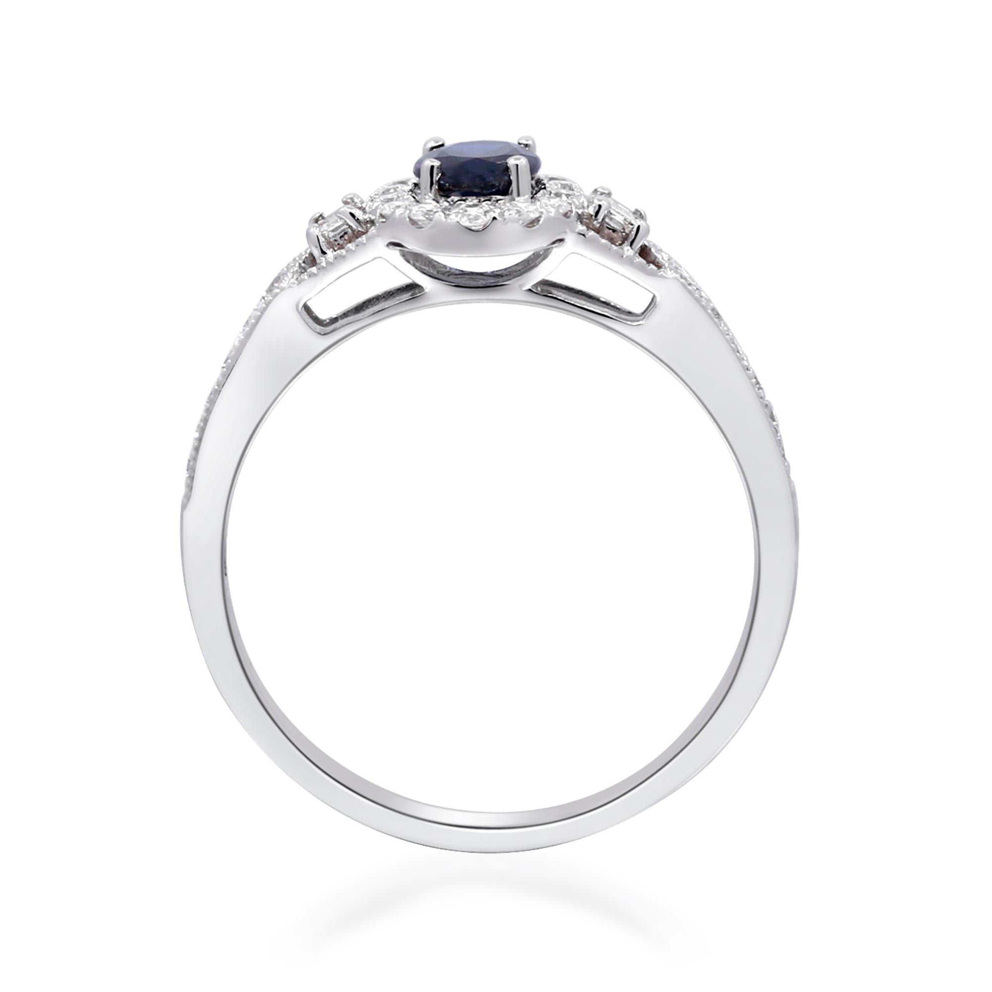 Art Deco 0.58 Carat Oval-Cut Blue Sapphire with Diamond Accents 14K White Gold Ring For Sale