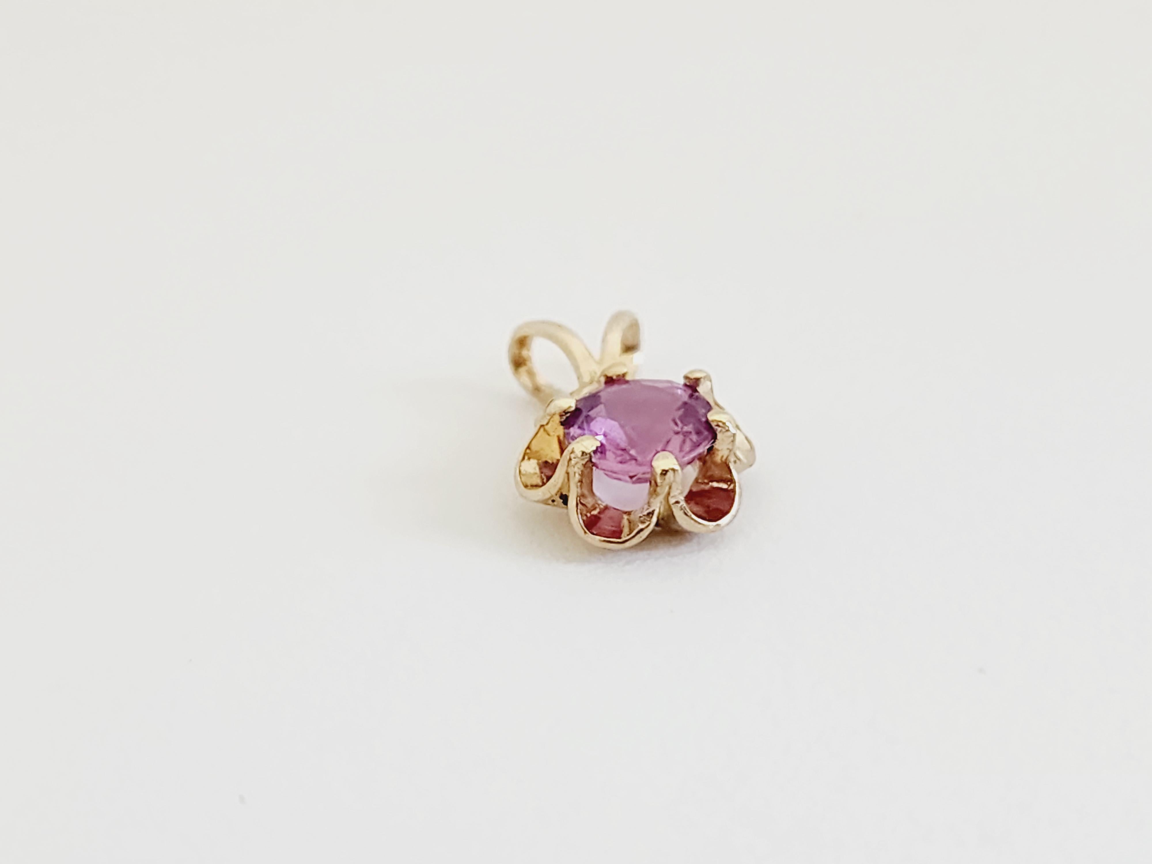SAMPLE SALE 0.58 Carat Pink Sapphire Pendant 14 Karat Yellow Gold For Sale 1