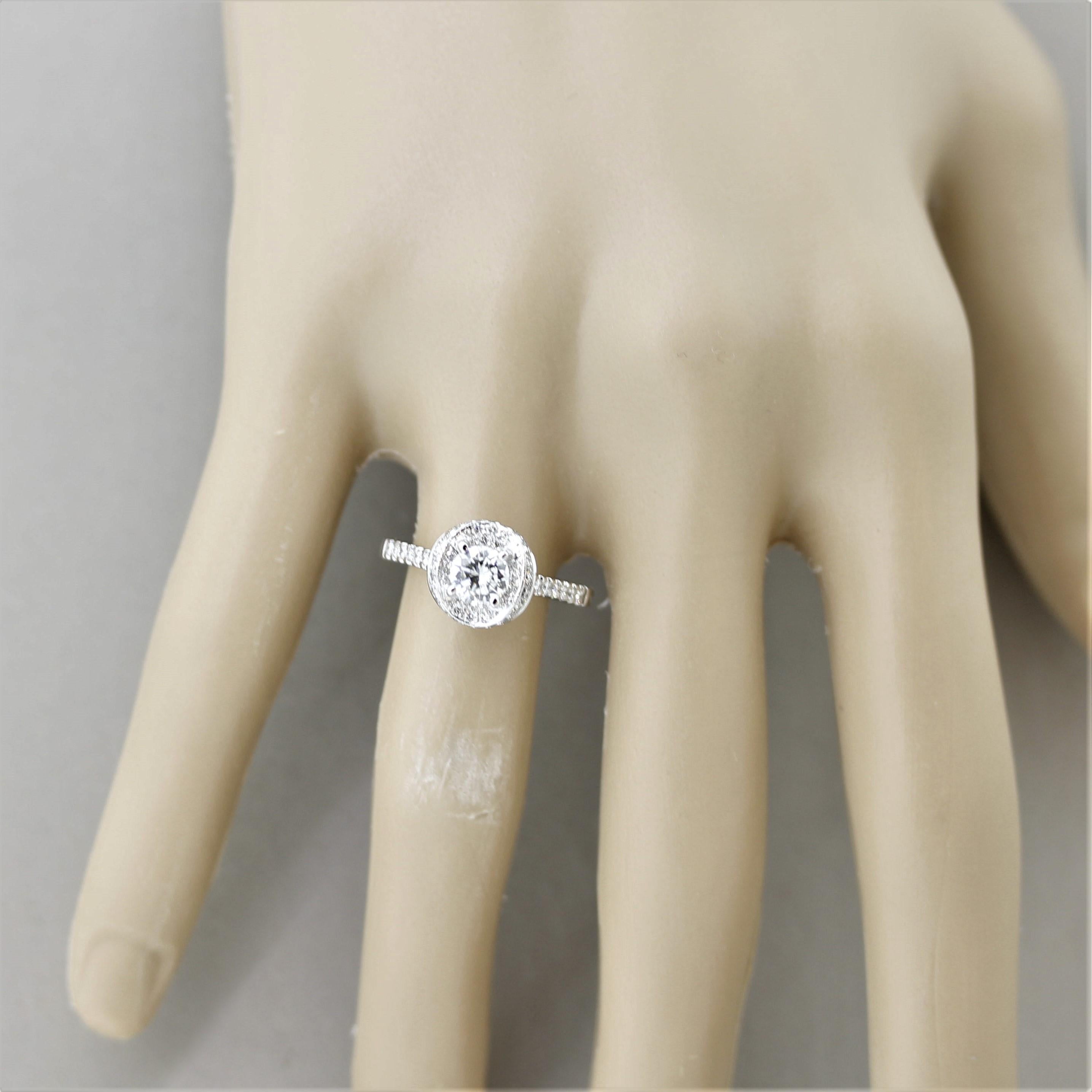0.58 Carat Round Diamond Gold Engagement Ring In New Condition For Sale In Beverly Hills, CA