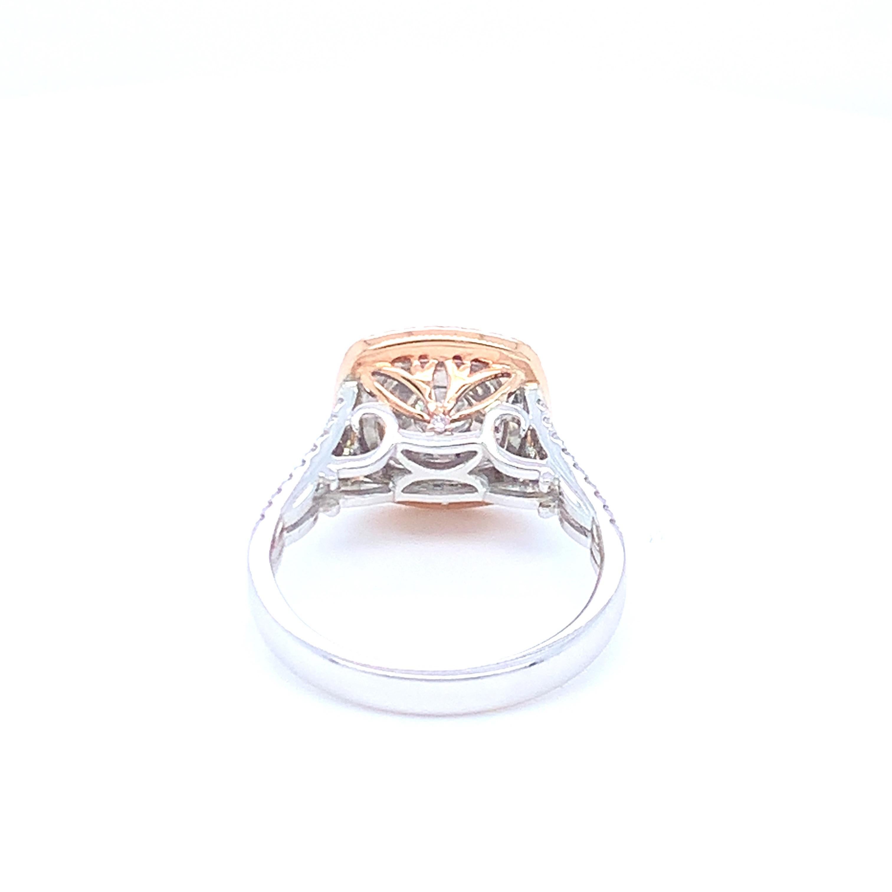 0.58 Carat White Round Diamond Pink Diamond Halo Ring Set in 14 Karat Gold For Sale 3