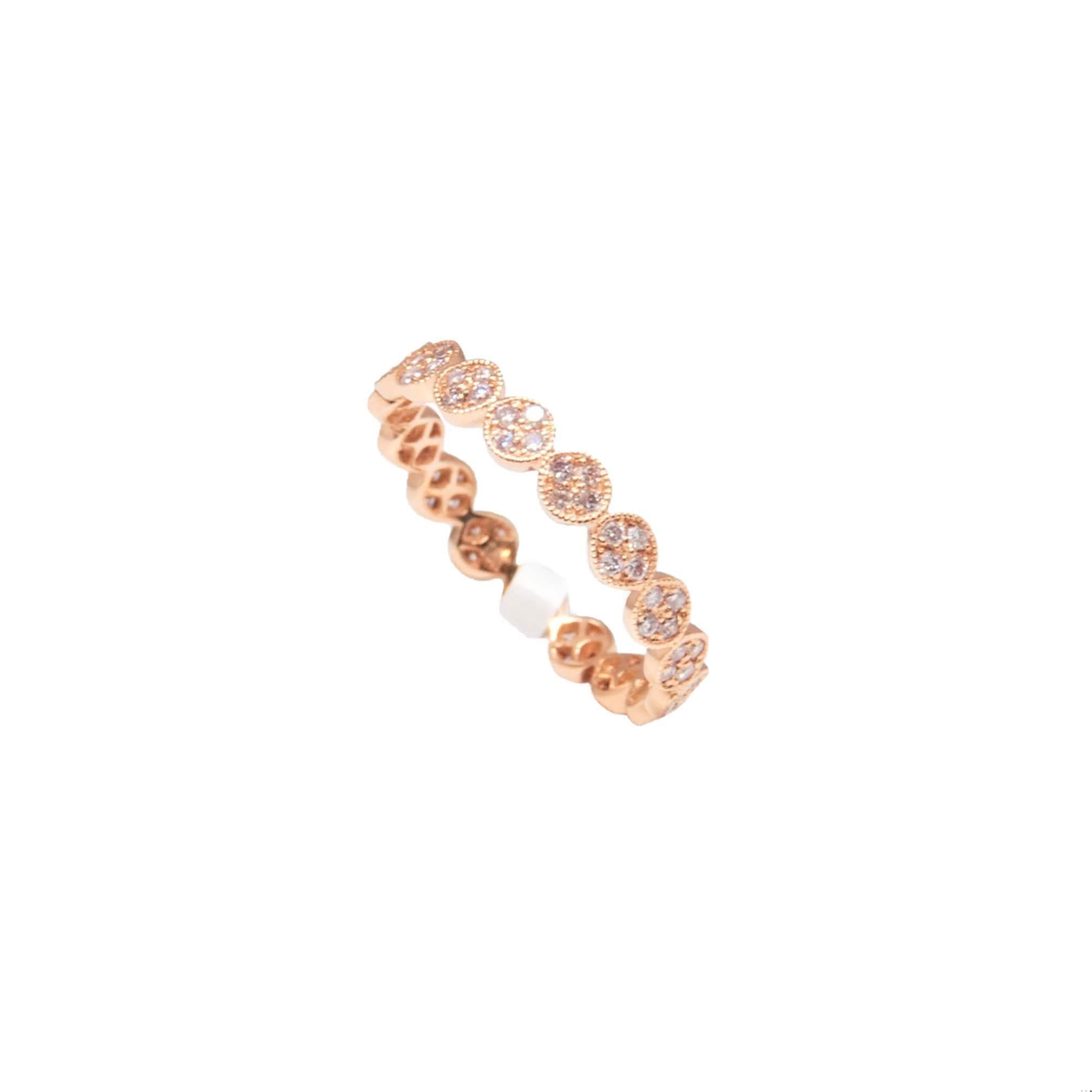 Round Cut 0.58 ct Diamond Band For Sale