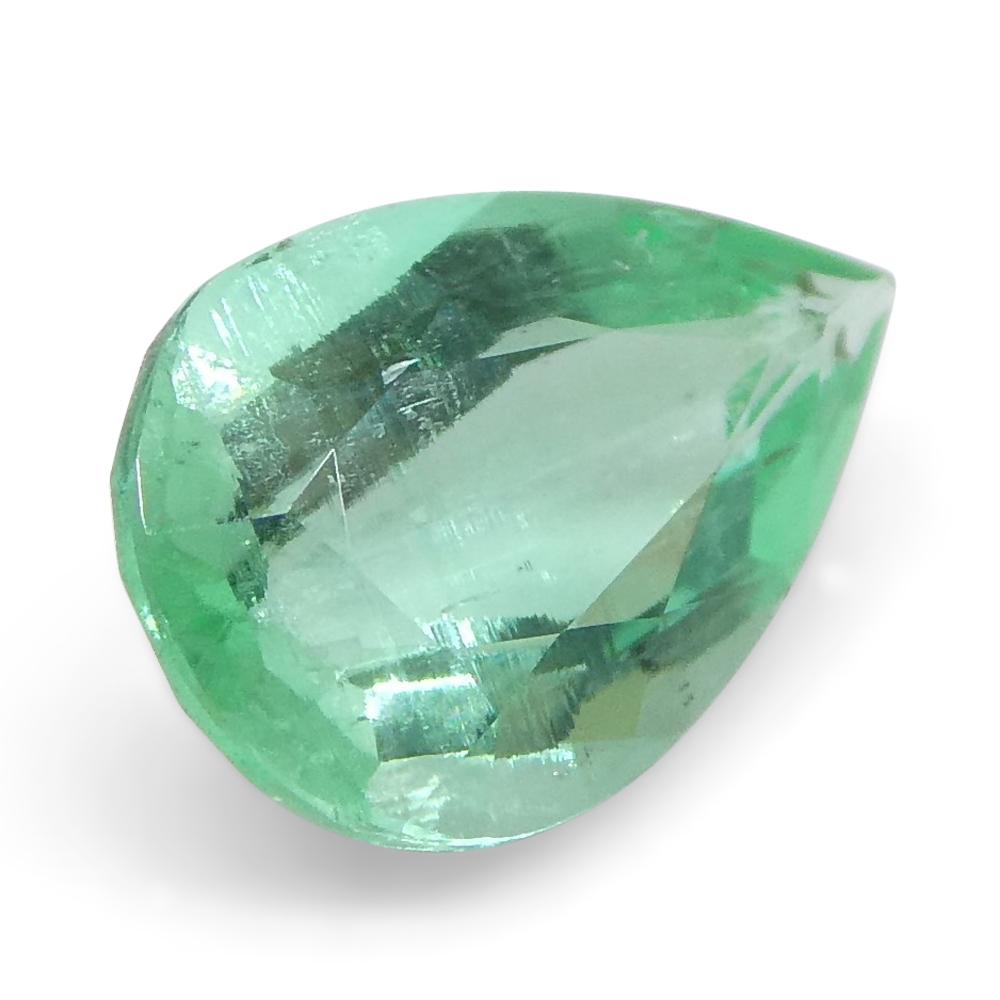 Women's or Men's 0.58ct Pear Green Emerald from Colombia For Sale